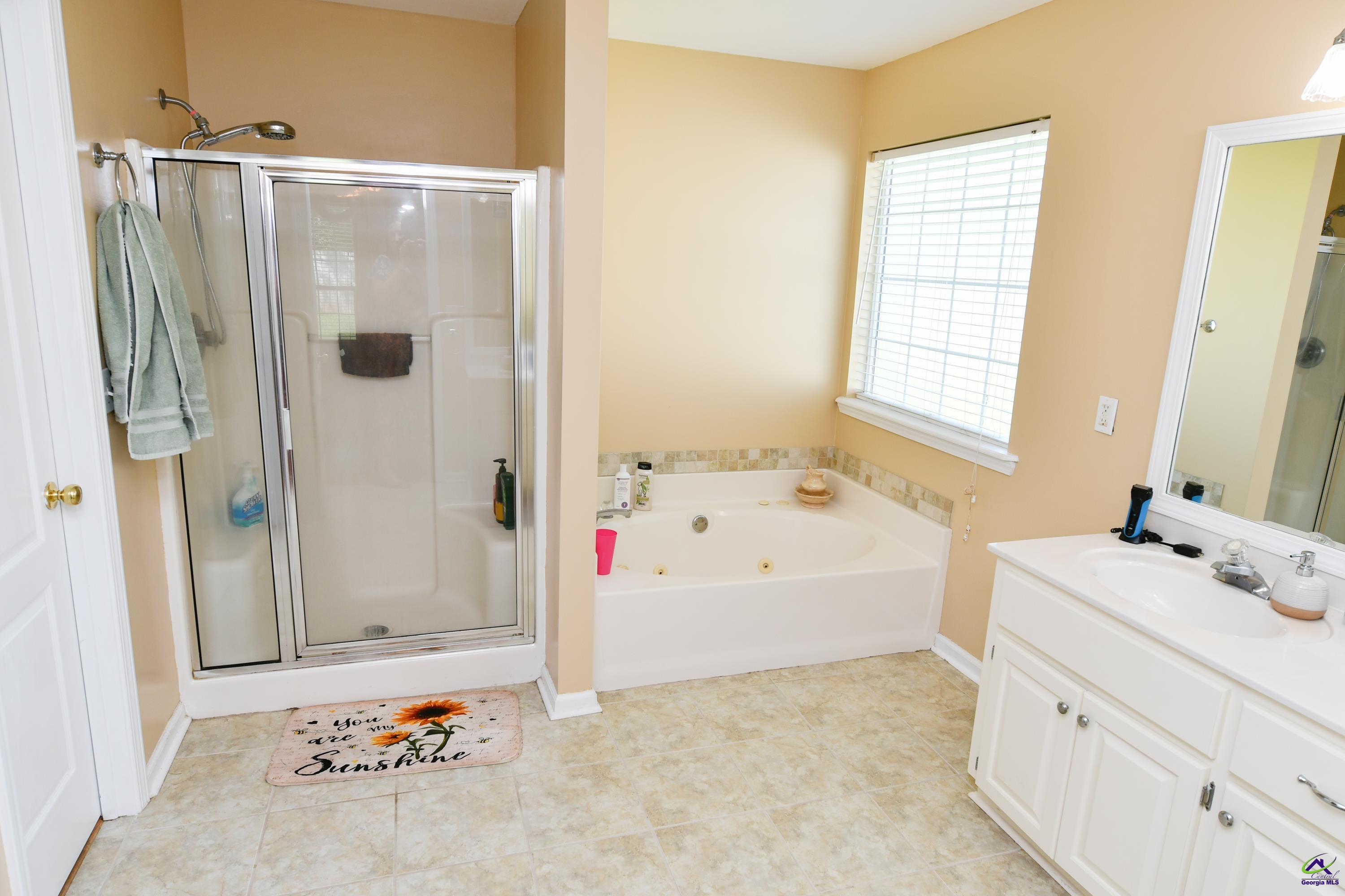 102 Mallard Pointe