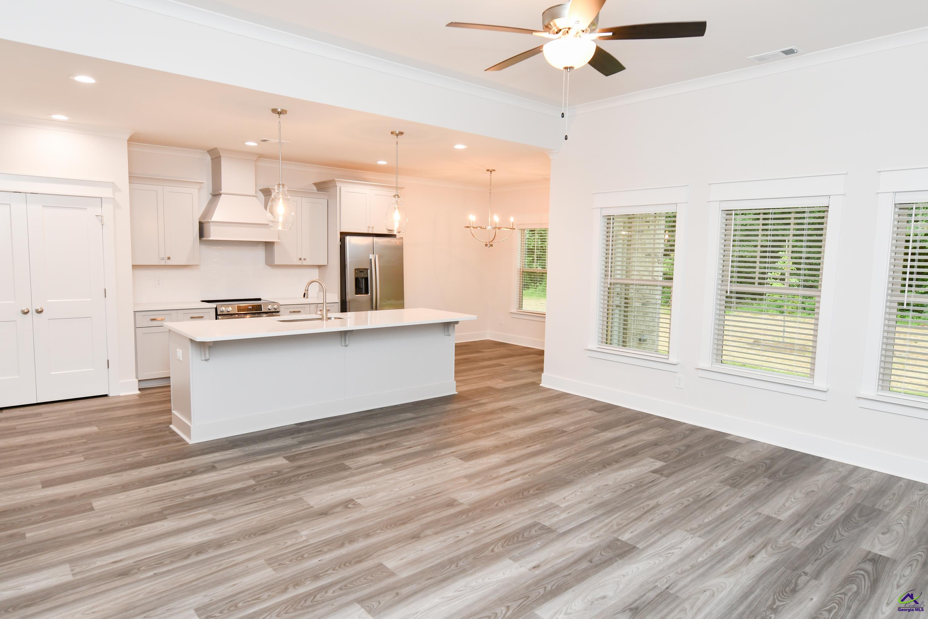 209 Willowbrook Lane