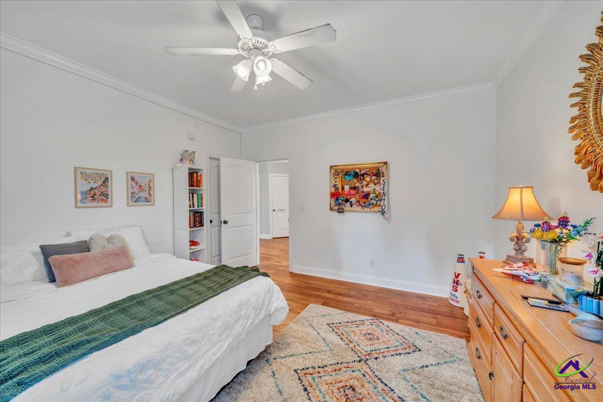 1035 Chattahoochee Drive
