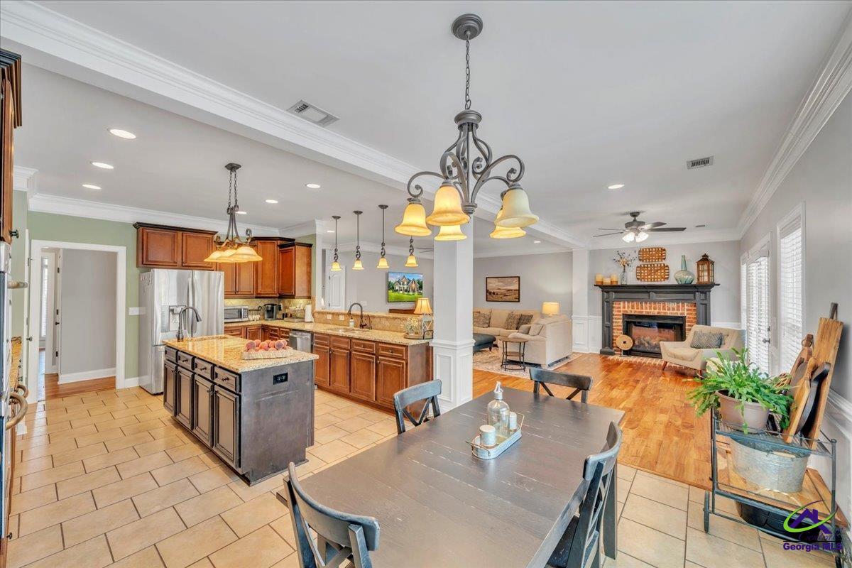 1035 Chattahoochee Drive