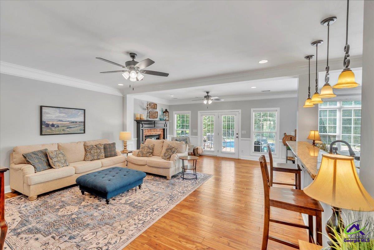 1035 Chattahoochee Drive