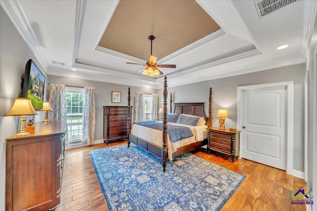 1035 Chattahoochee Drive
