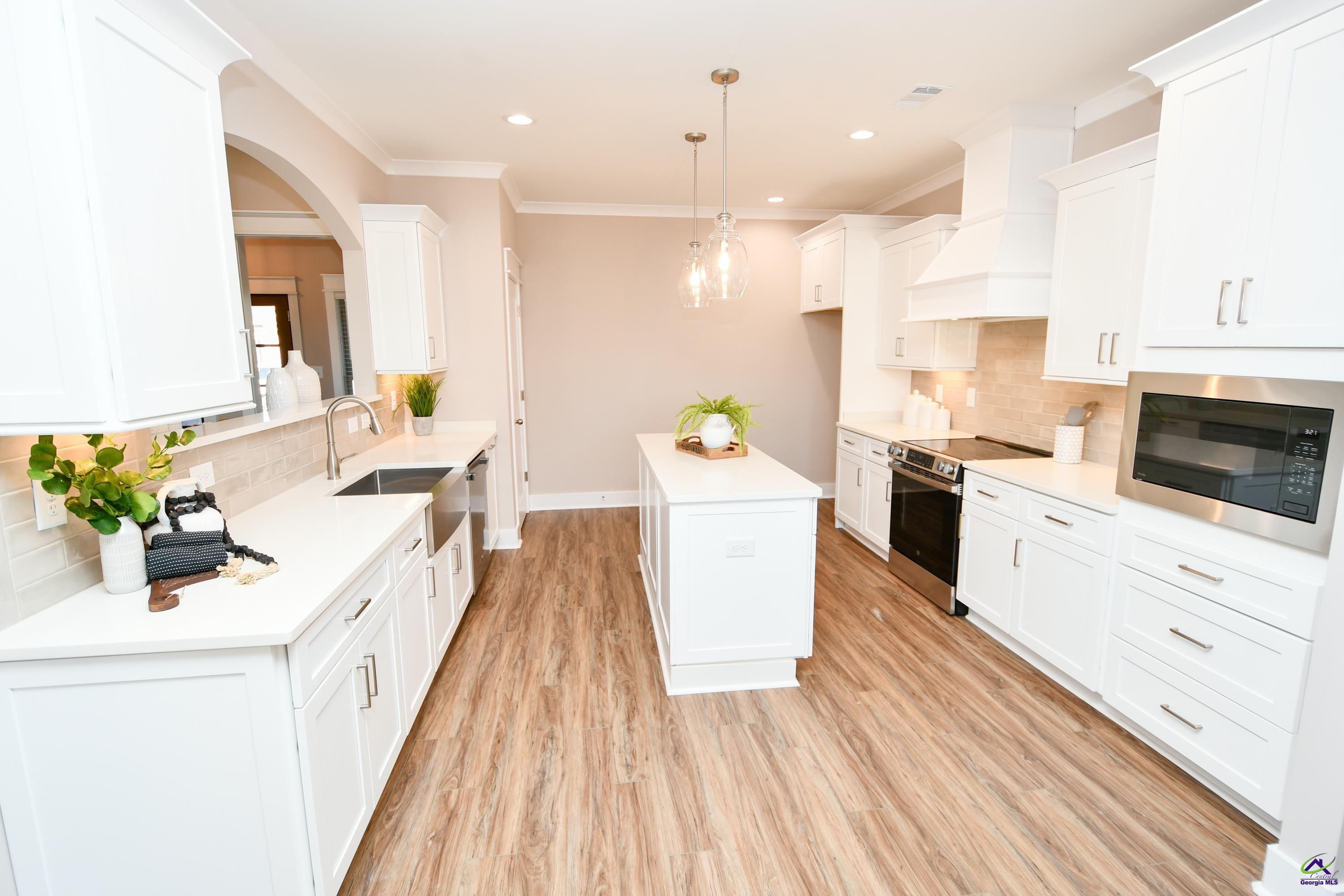 102 Black Birch Lane