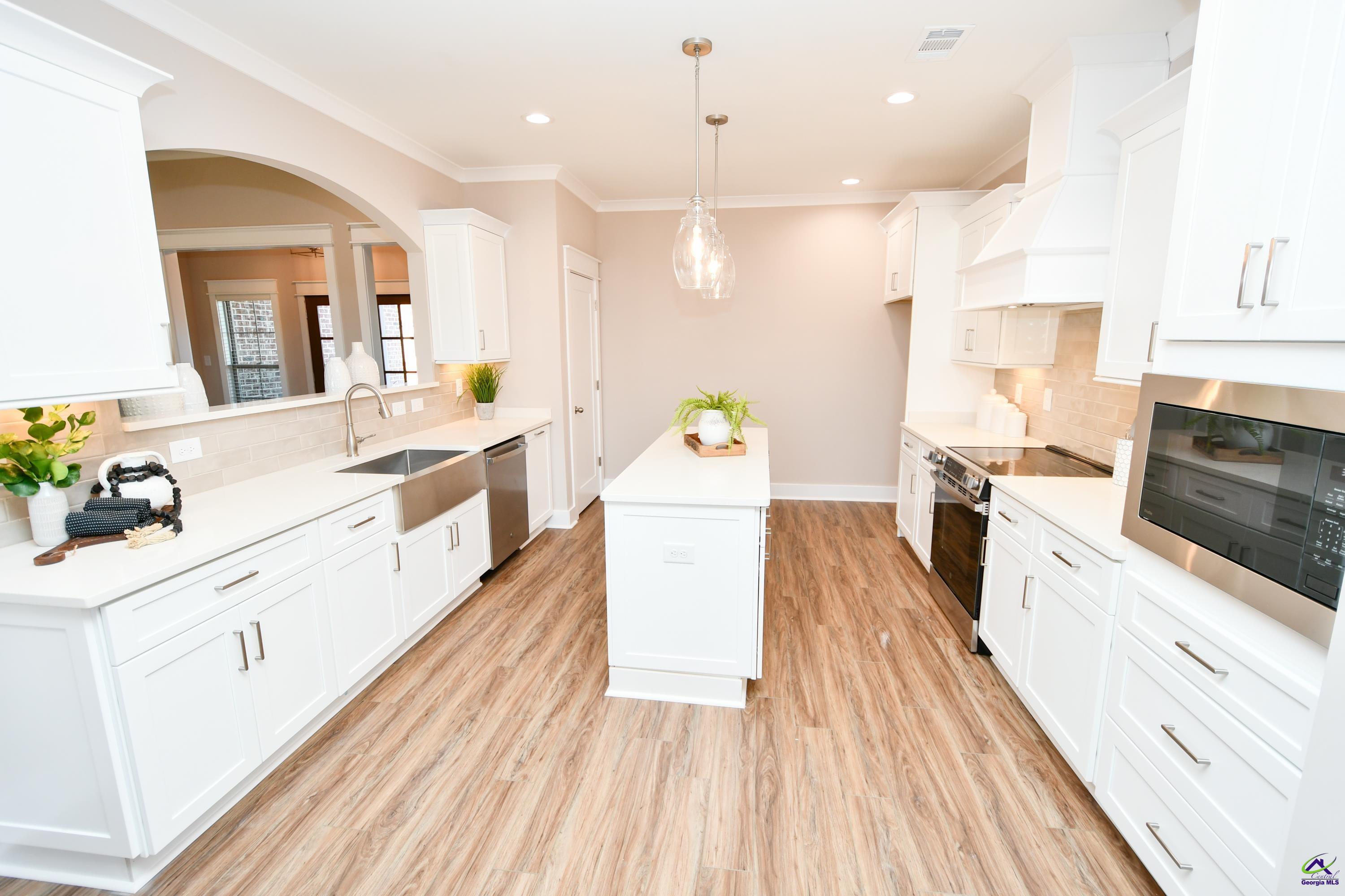 102 Black Birch Lane