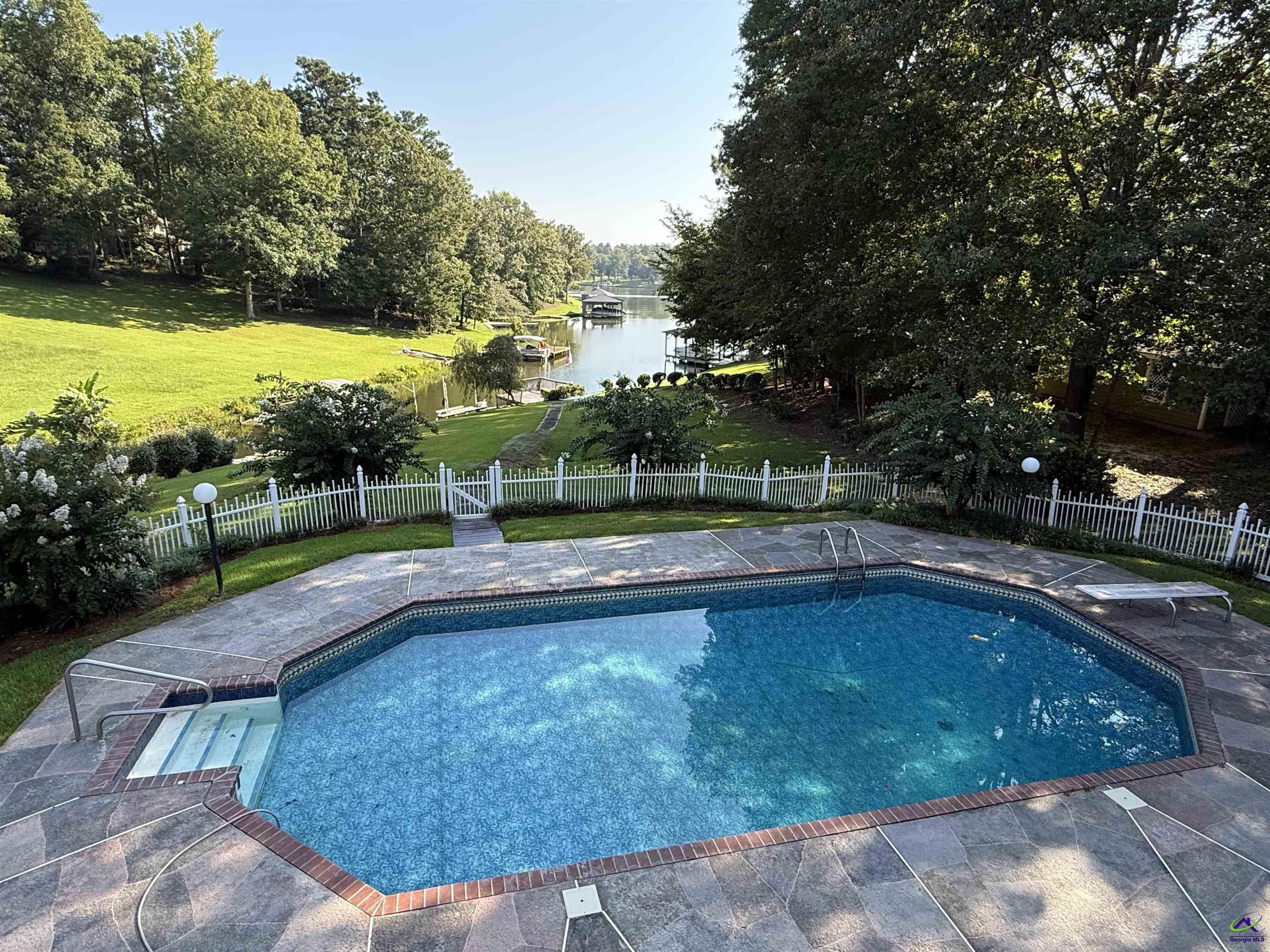203 Fishermans Cove