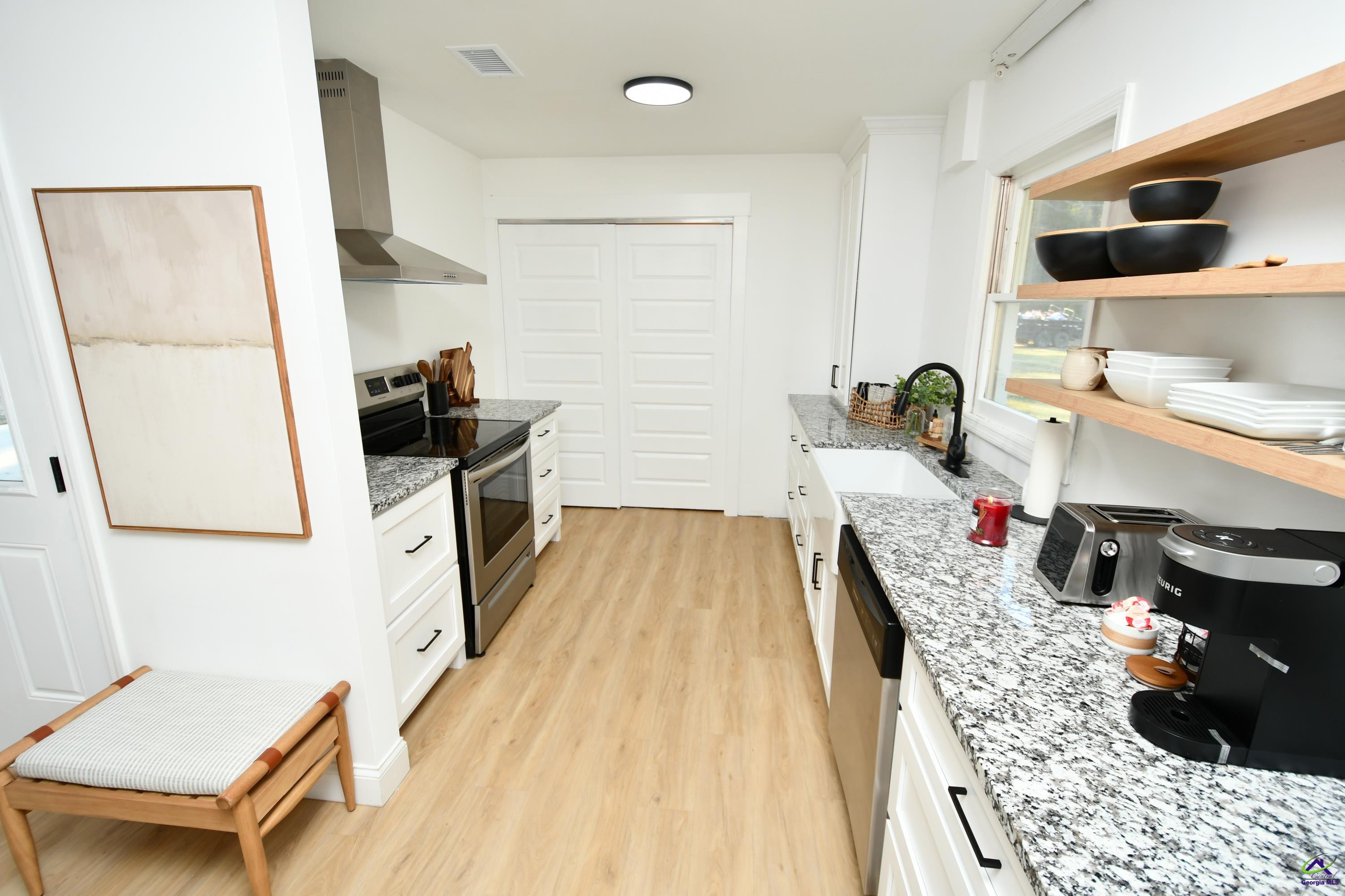 4285 Holly Hill Drive