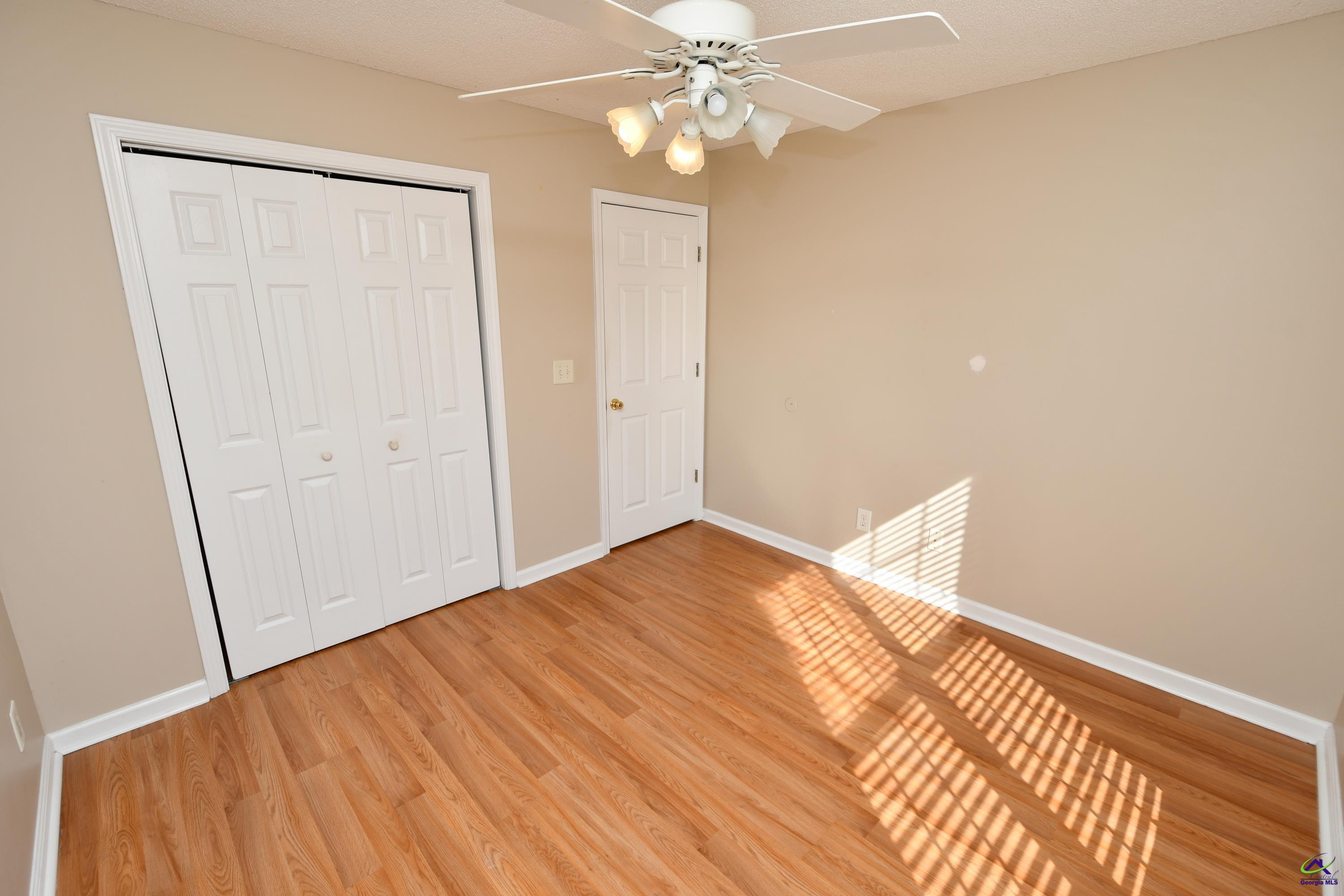 107 Dorothy Ct