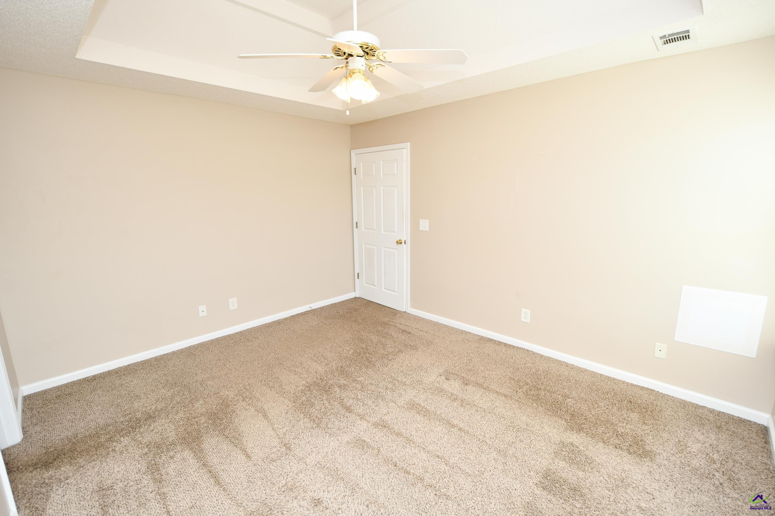 107 Dorothy Ct