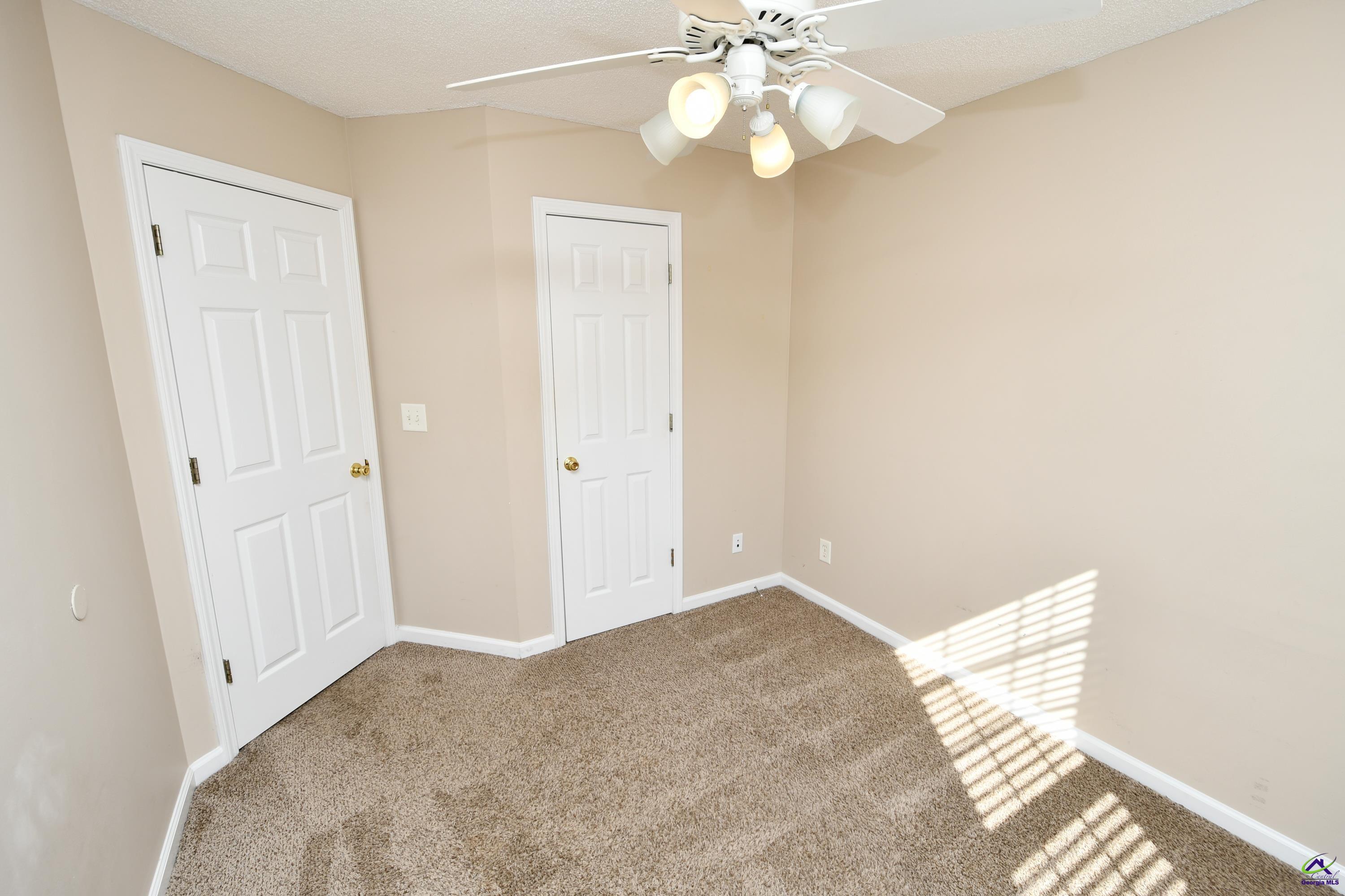 107 Dorothy Ct