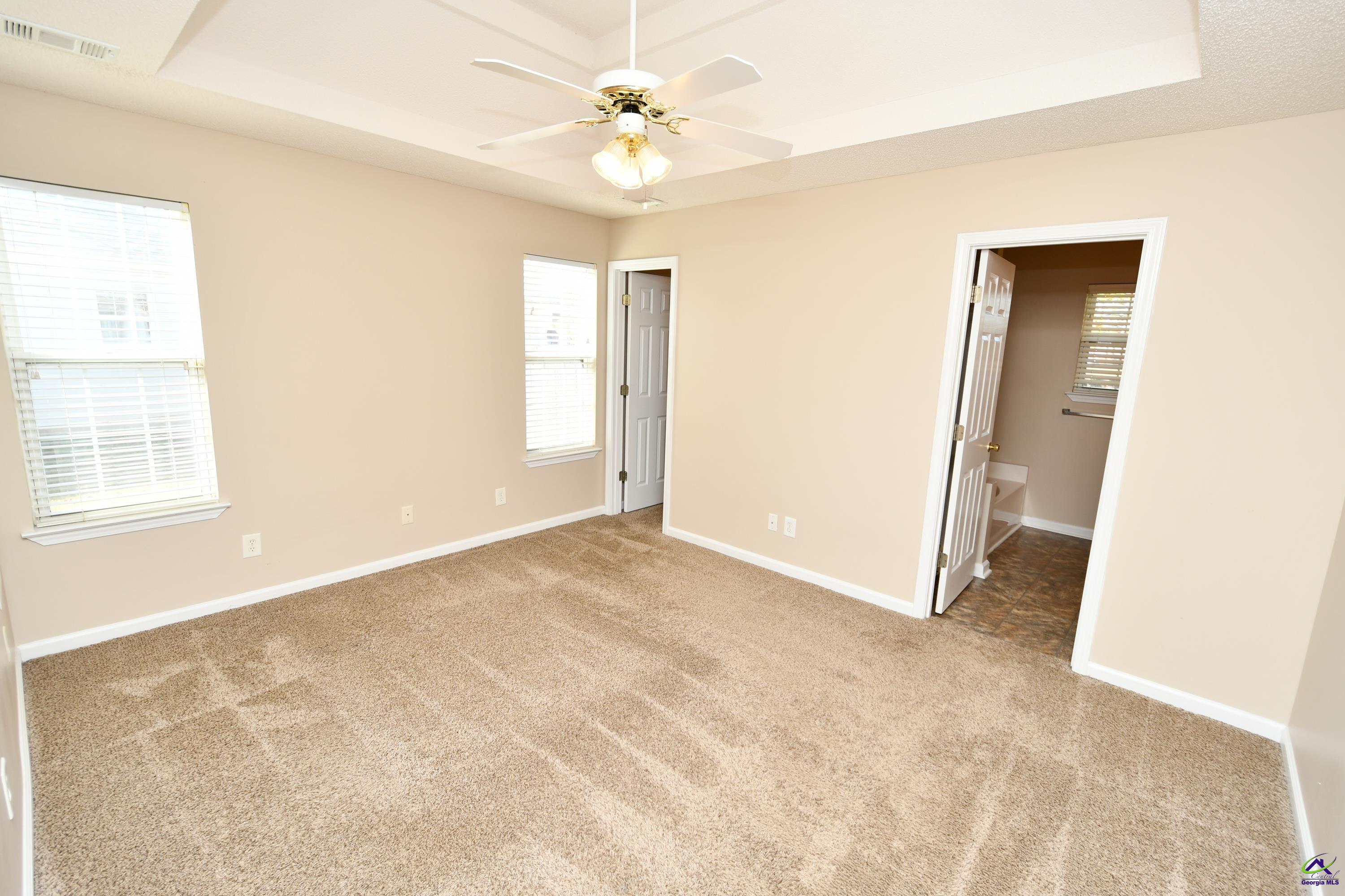 107 Dorothy Ct