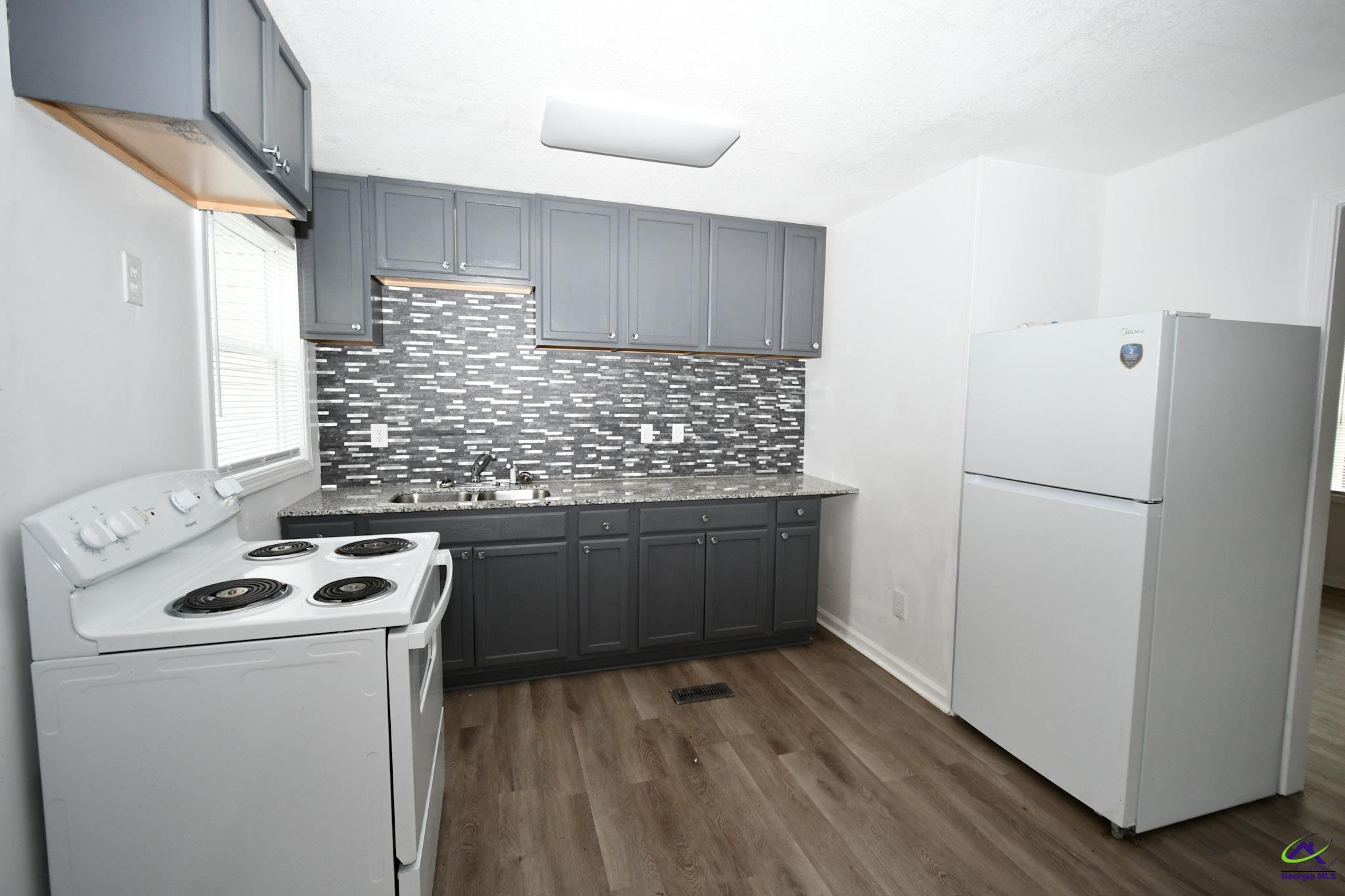 311 Arnold Blvd