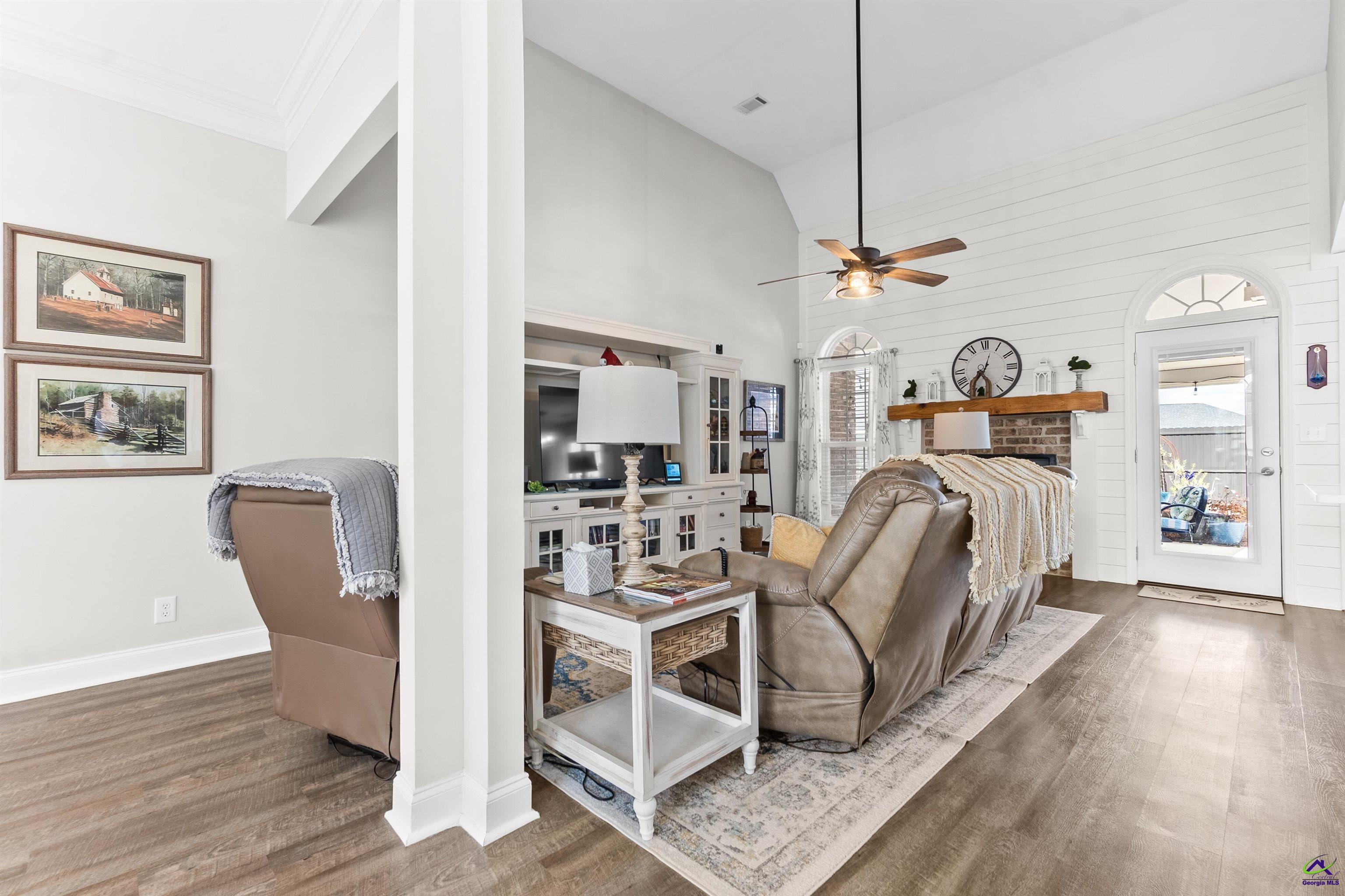 105 Sandy Springs Drive