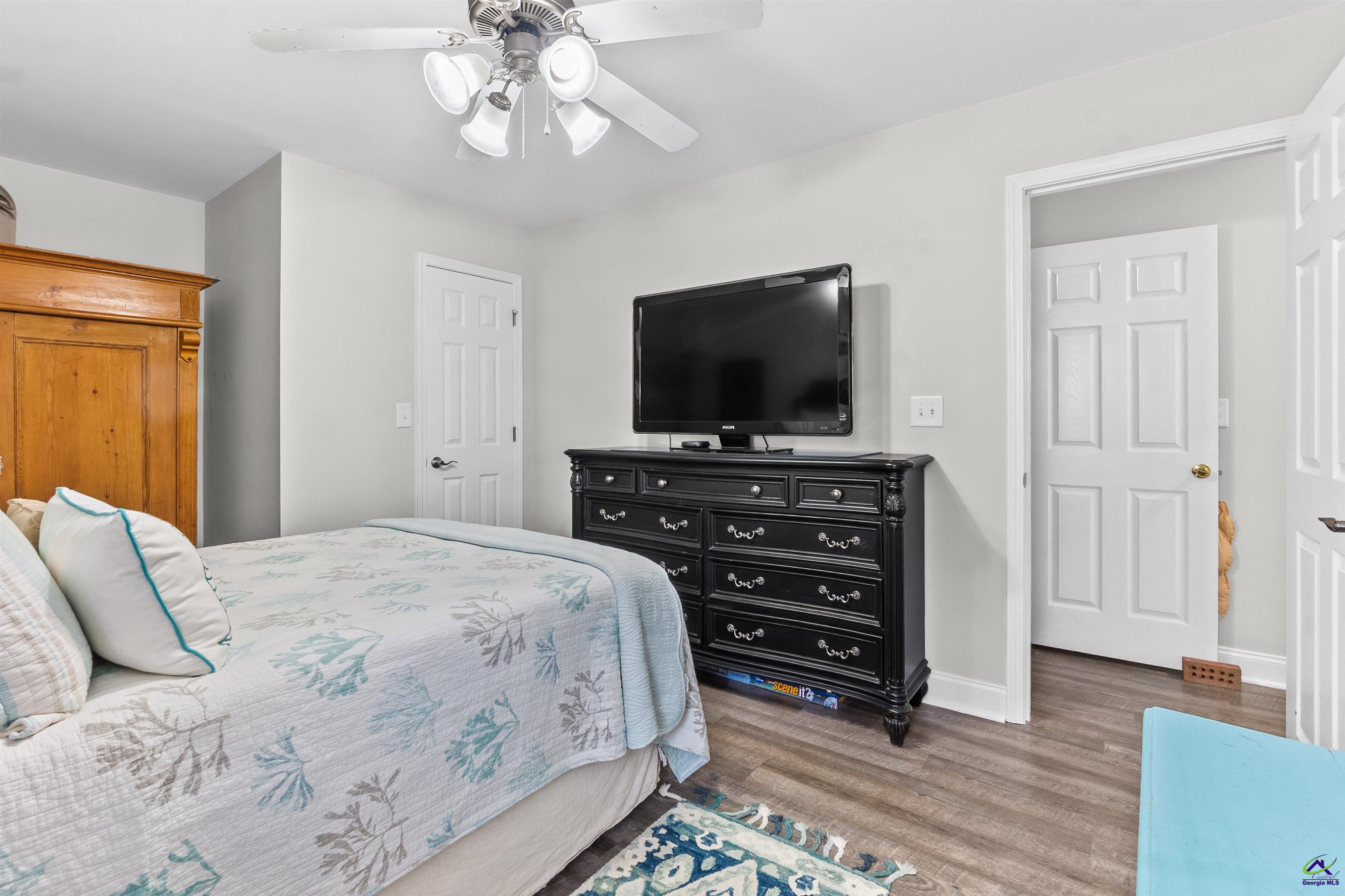 105 Sandy Springs Drive