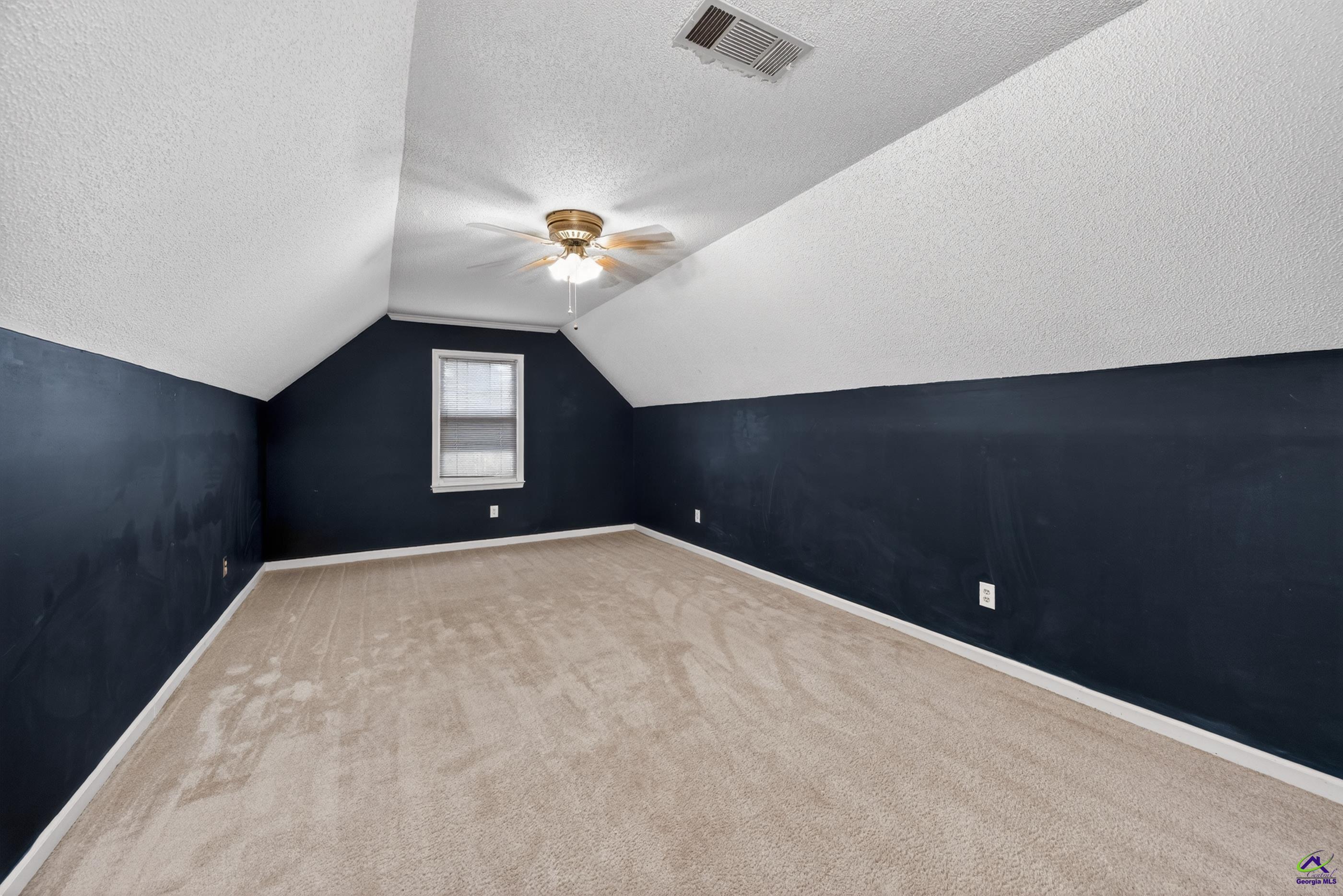 114 Nassau Ct