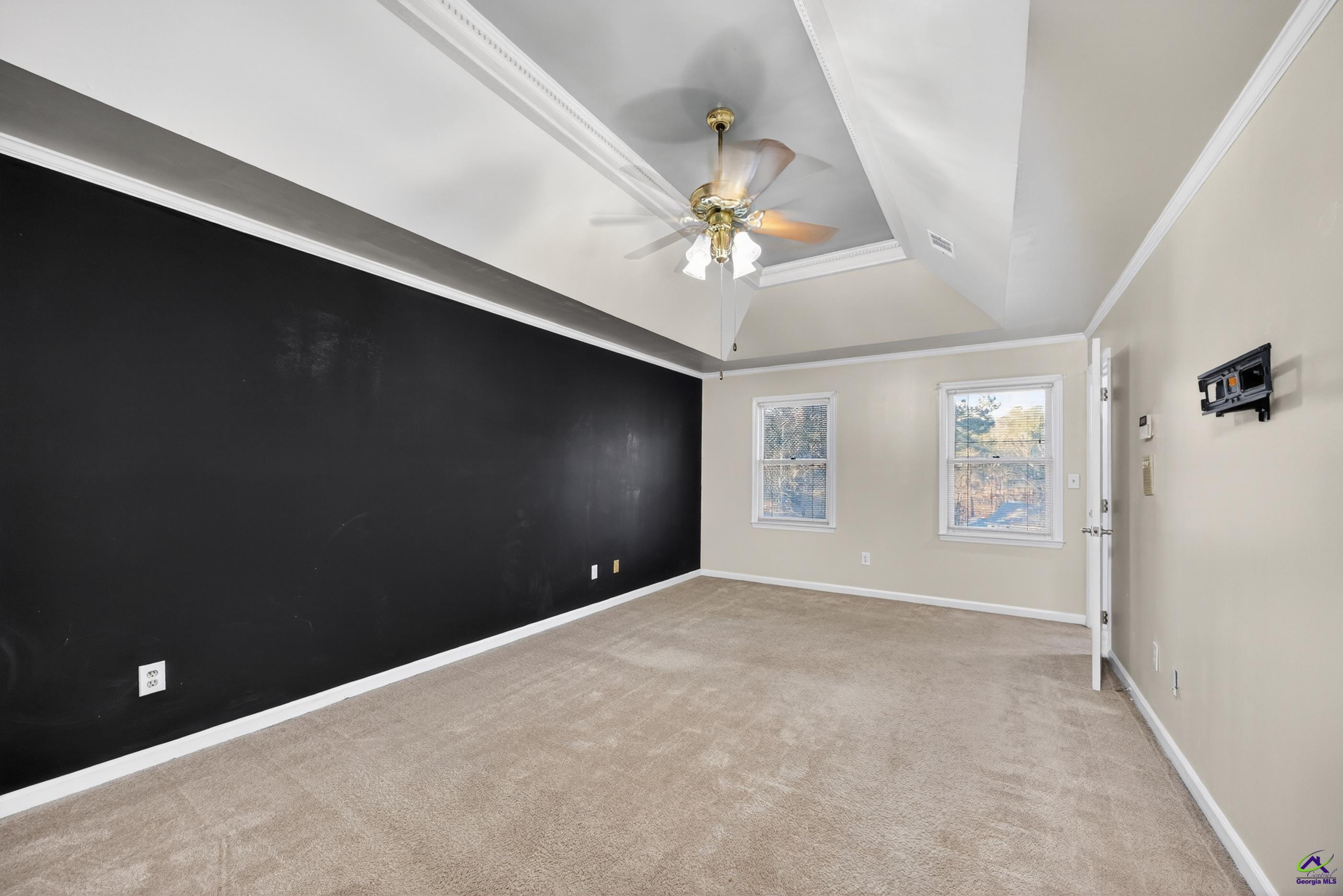 114 Nassau Ct