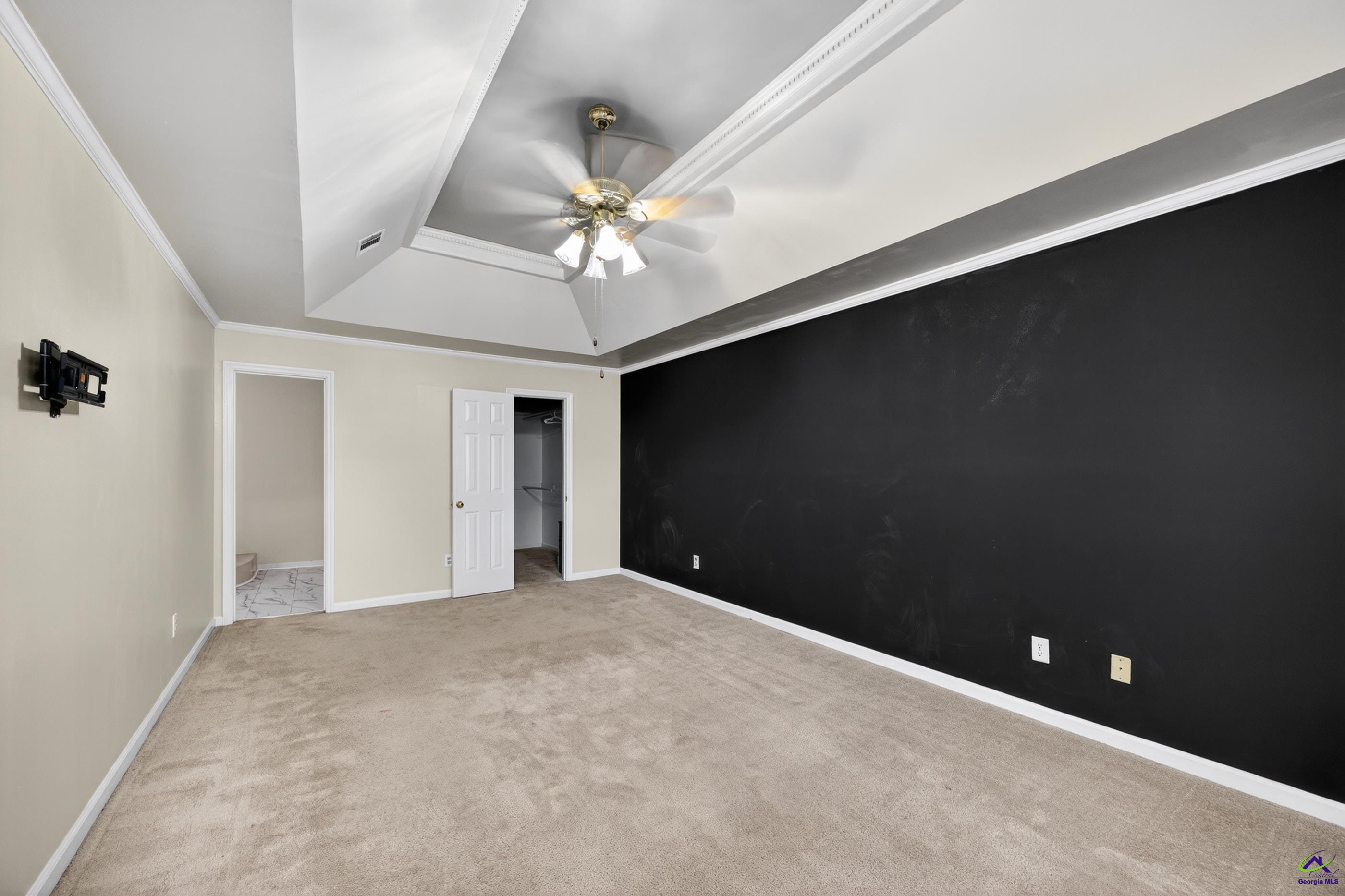 114 Nassau Ct