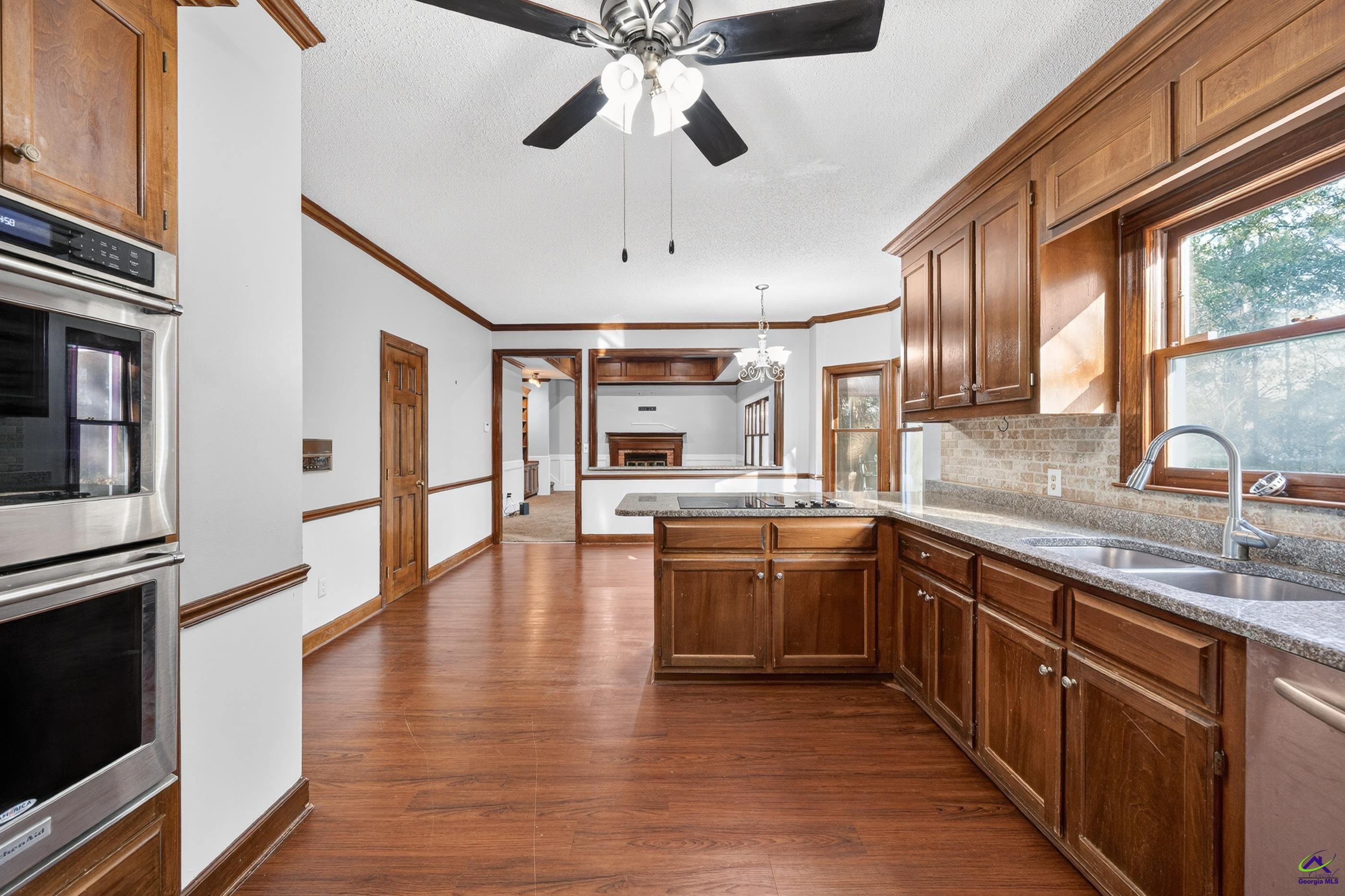 114 Nassau Ct