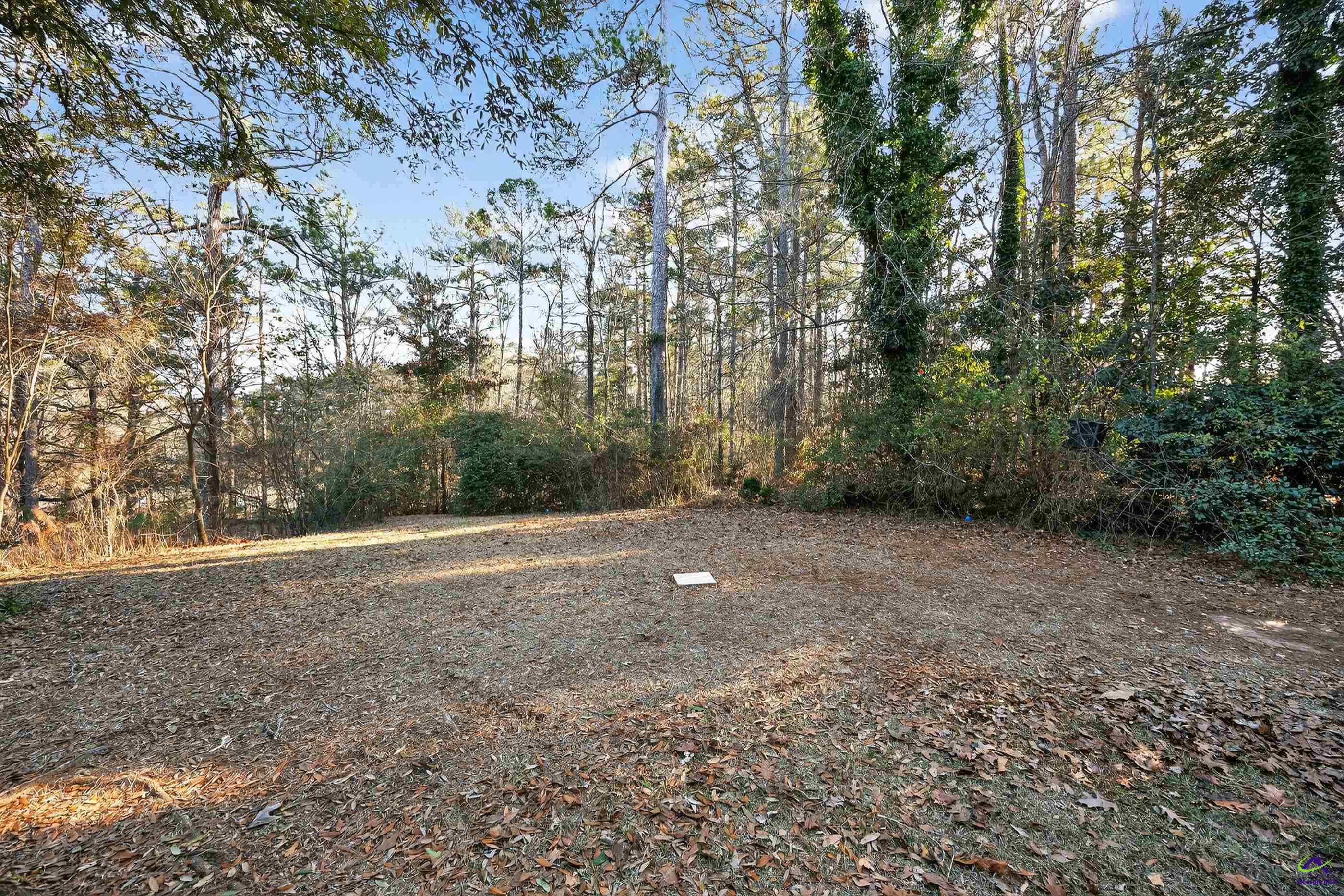 114 Nassau Ct