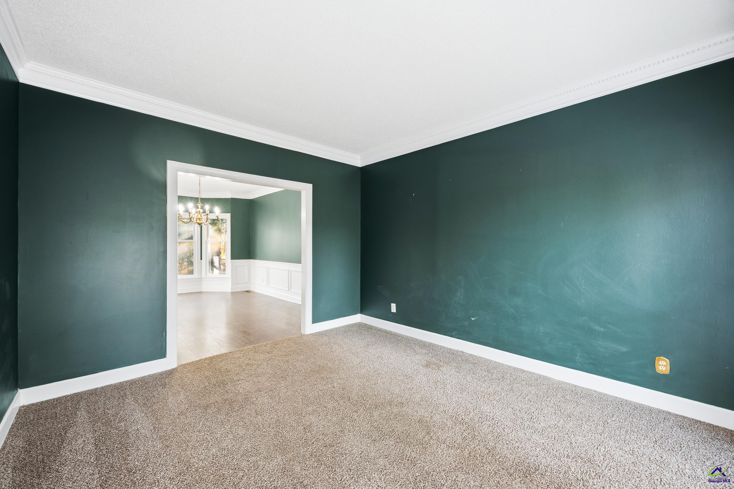 114 Nassau Ct