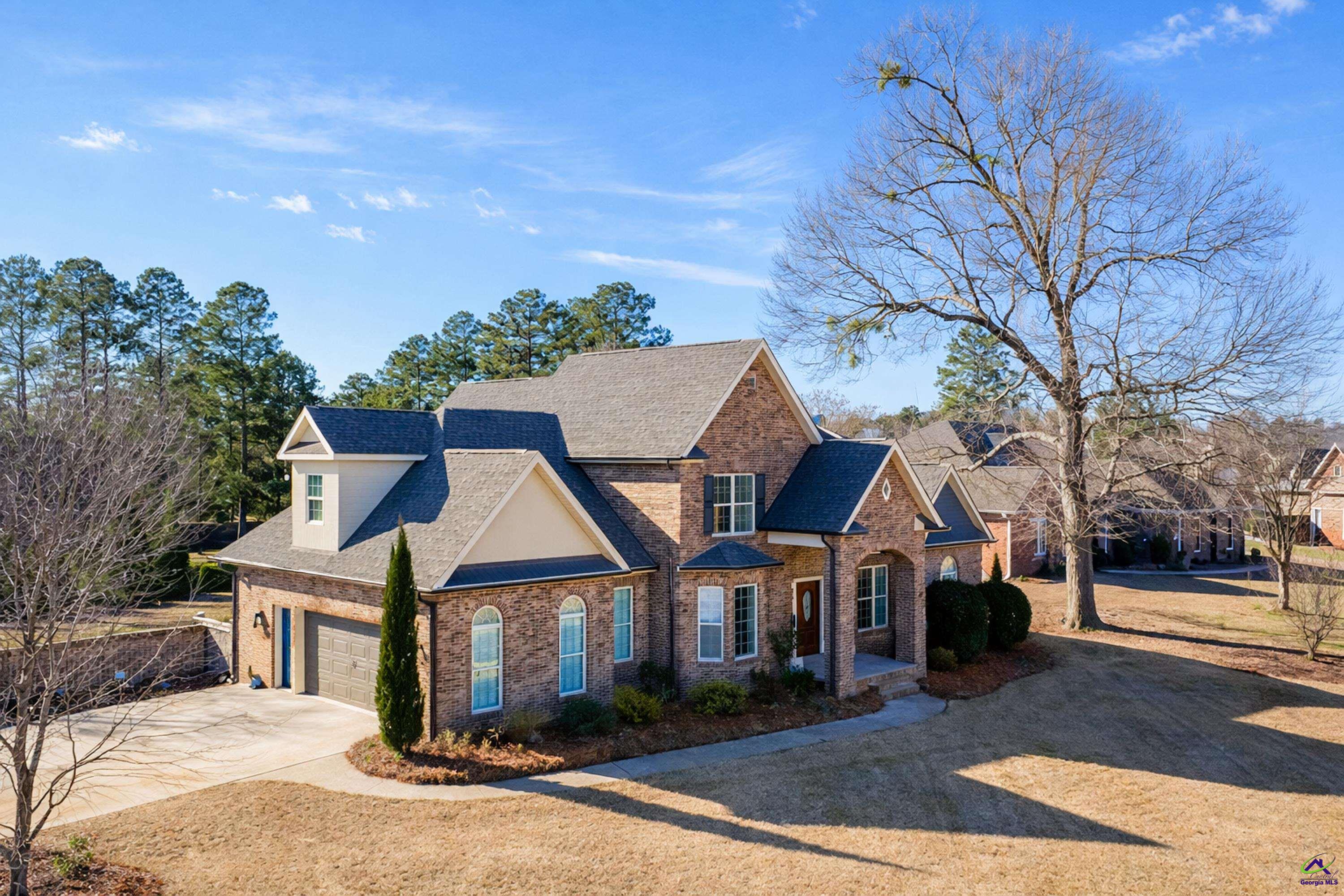 200 Yale Circle