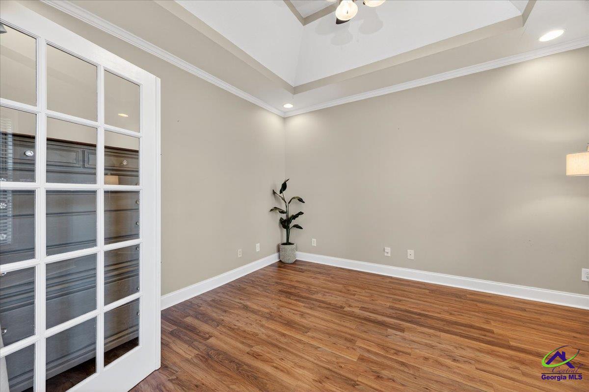 200 Yale Circle