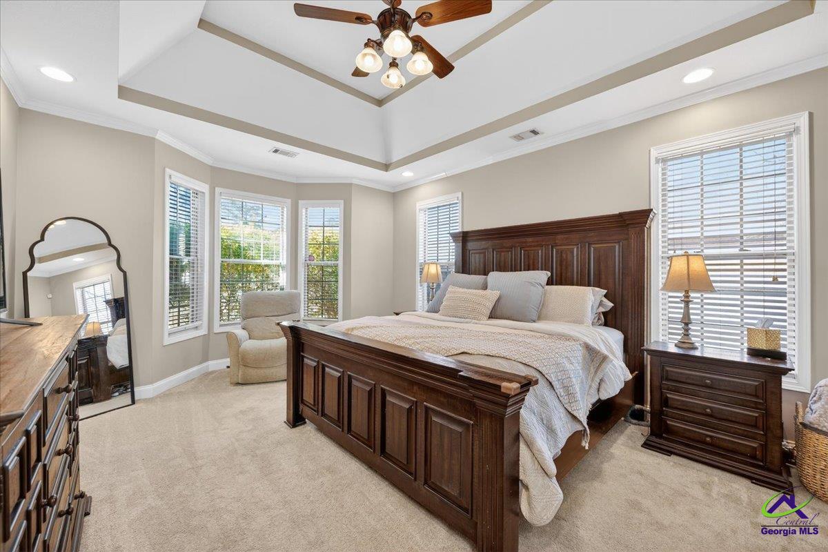 200 Yale Circle