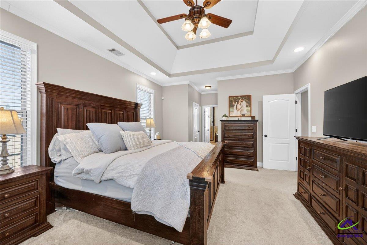 200 Yale Circle