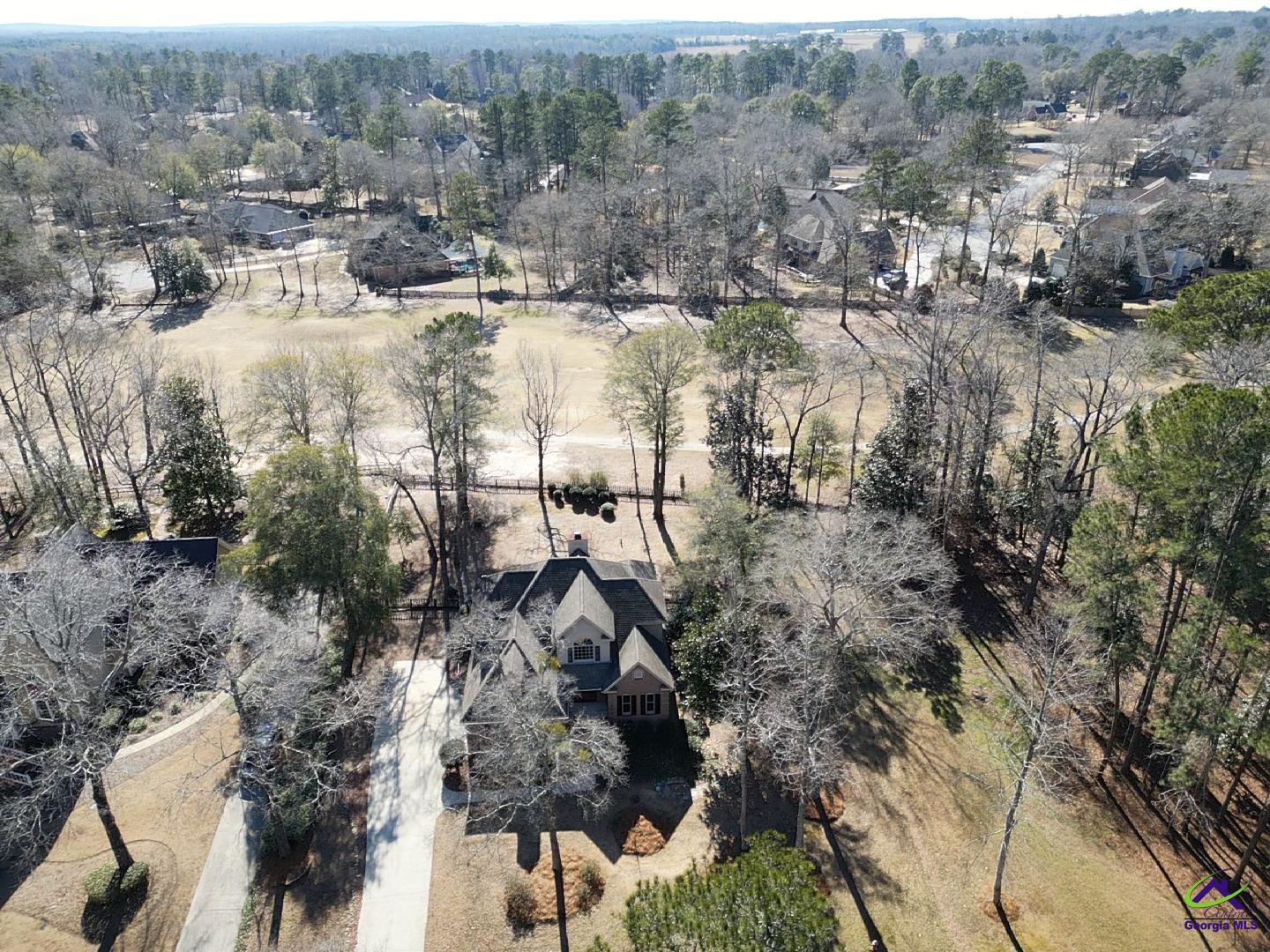 212 Falcon Crest