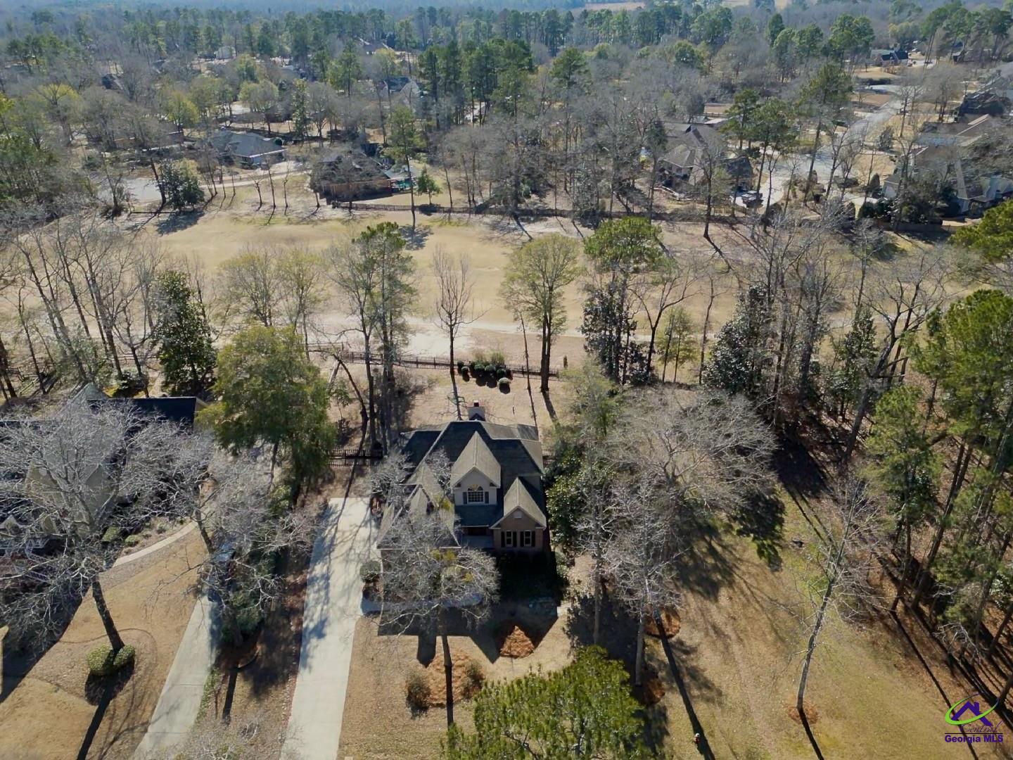 212 Falcon Crest