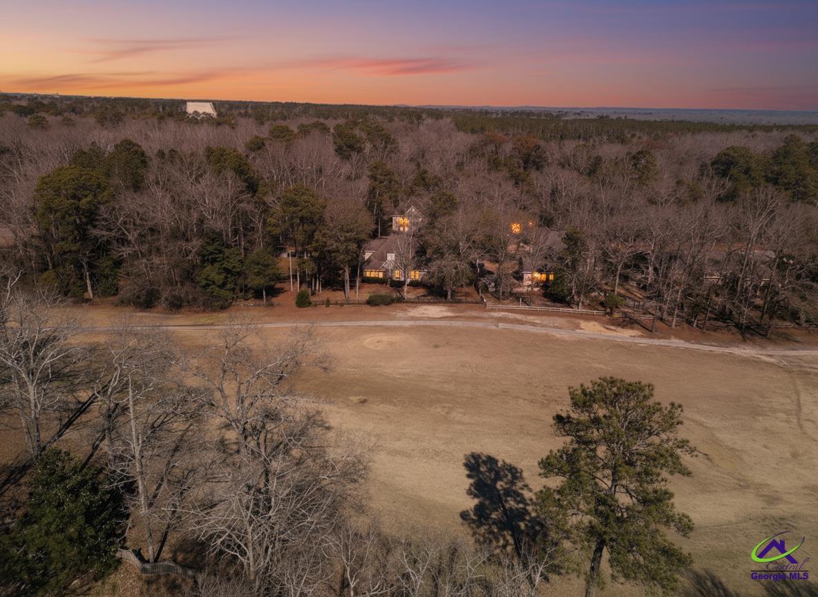 212 Falcon Crest