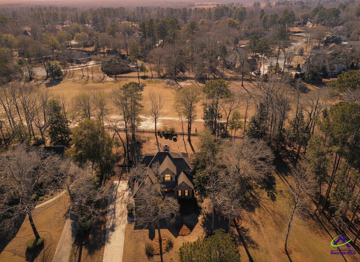 212 Falcon Crest