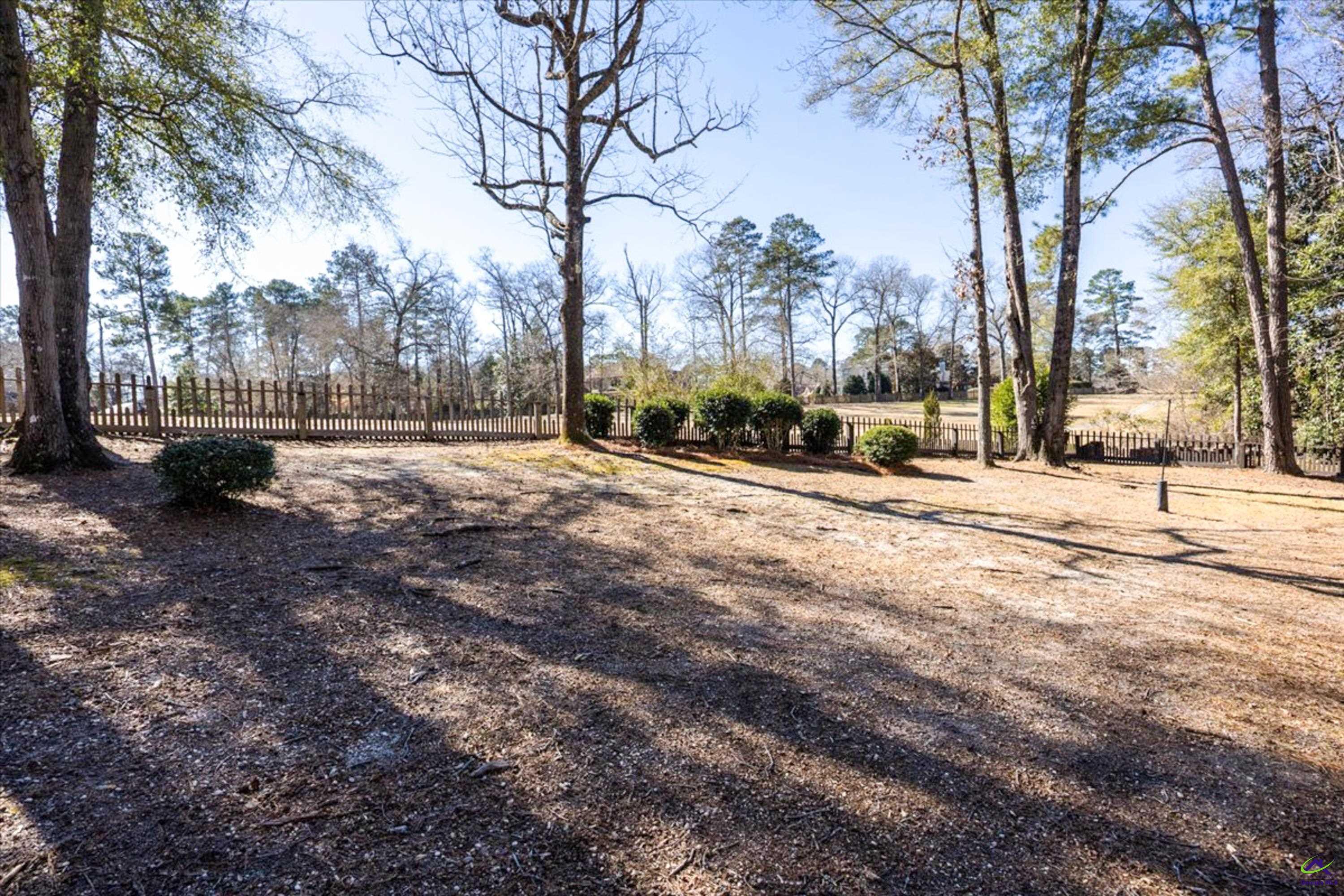 212 Falcon Crest