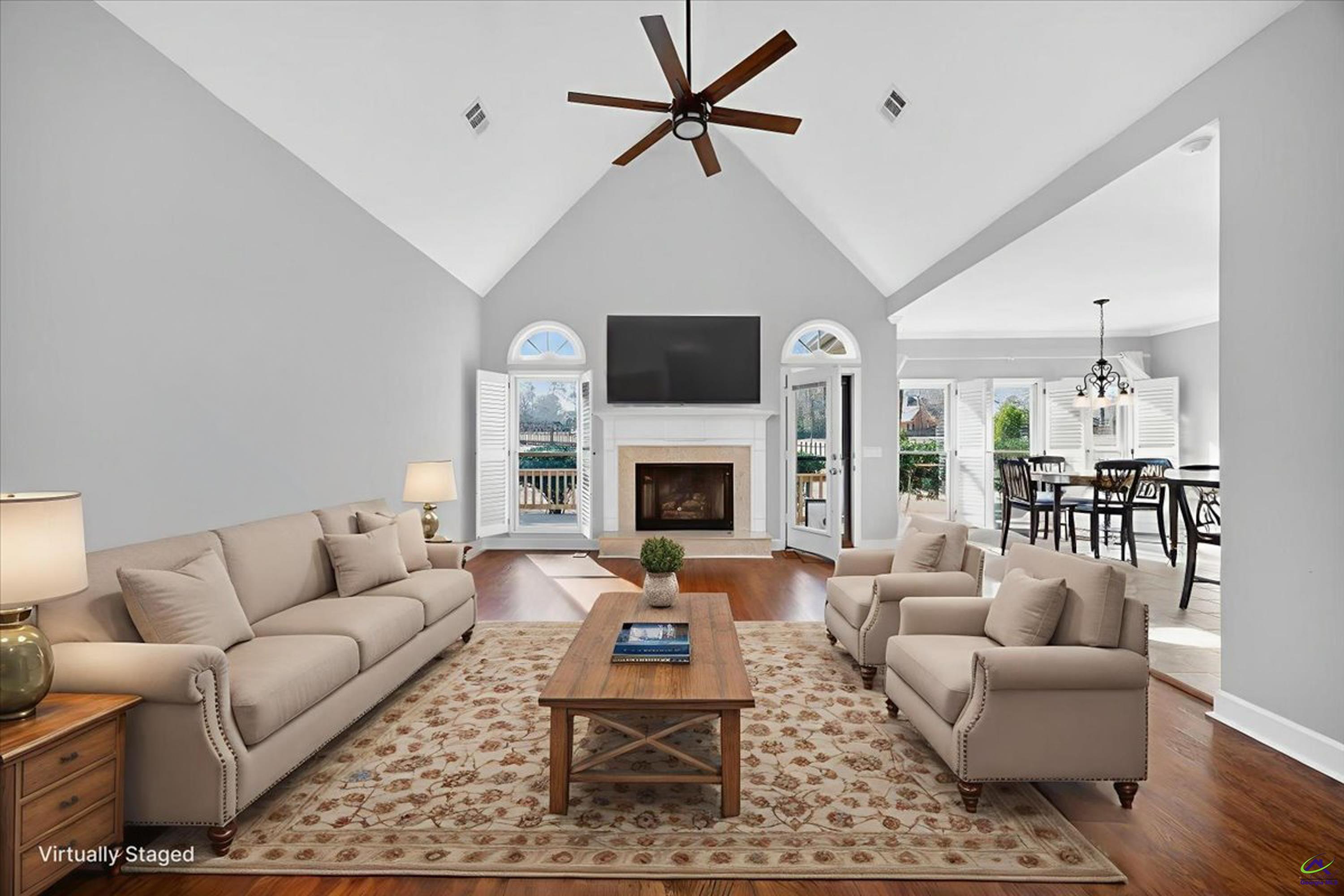 212 Falcon Crest