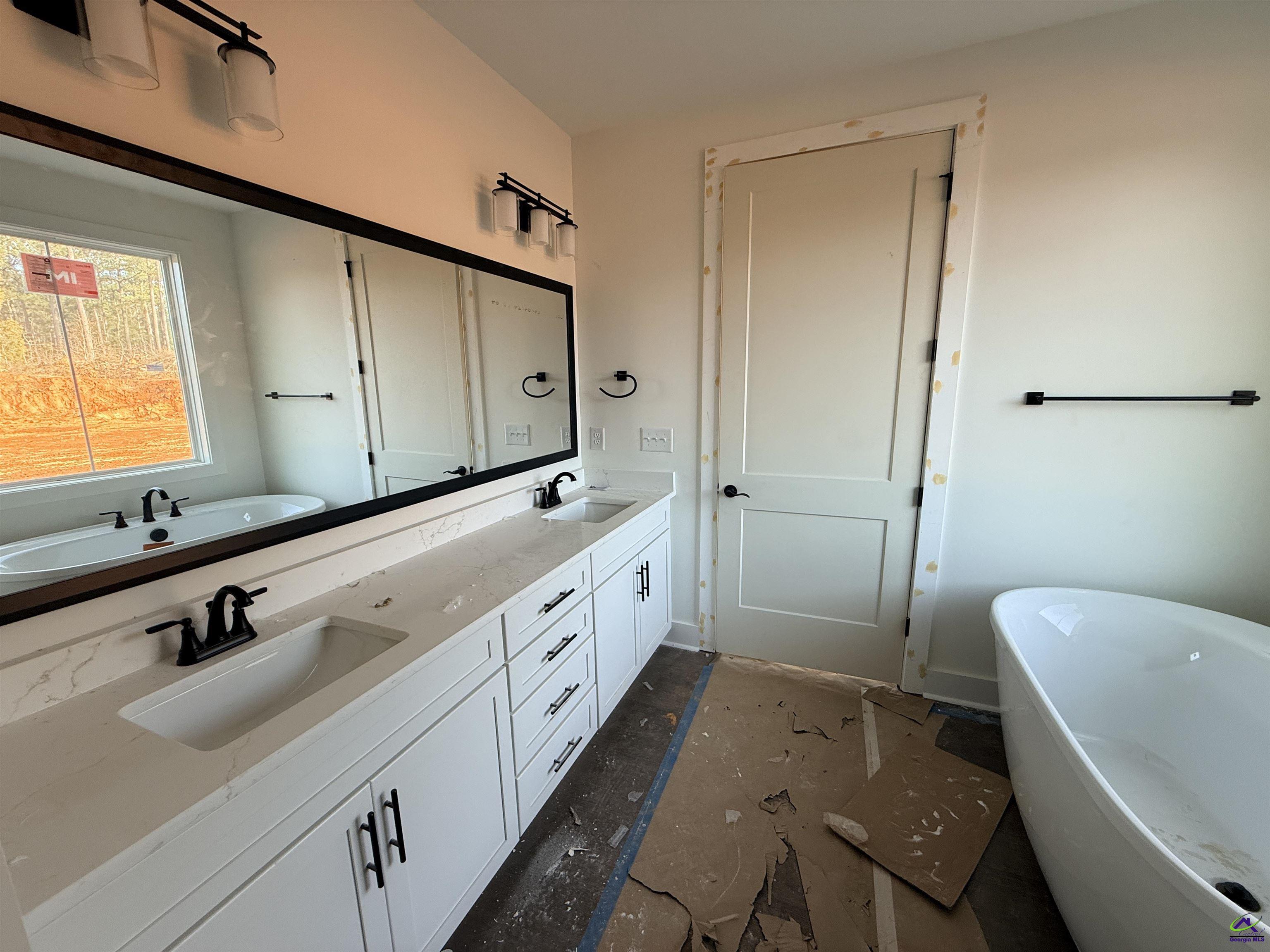 312 Clover Pass