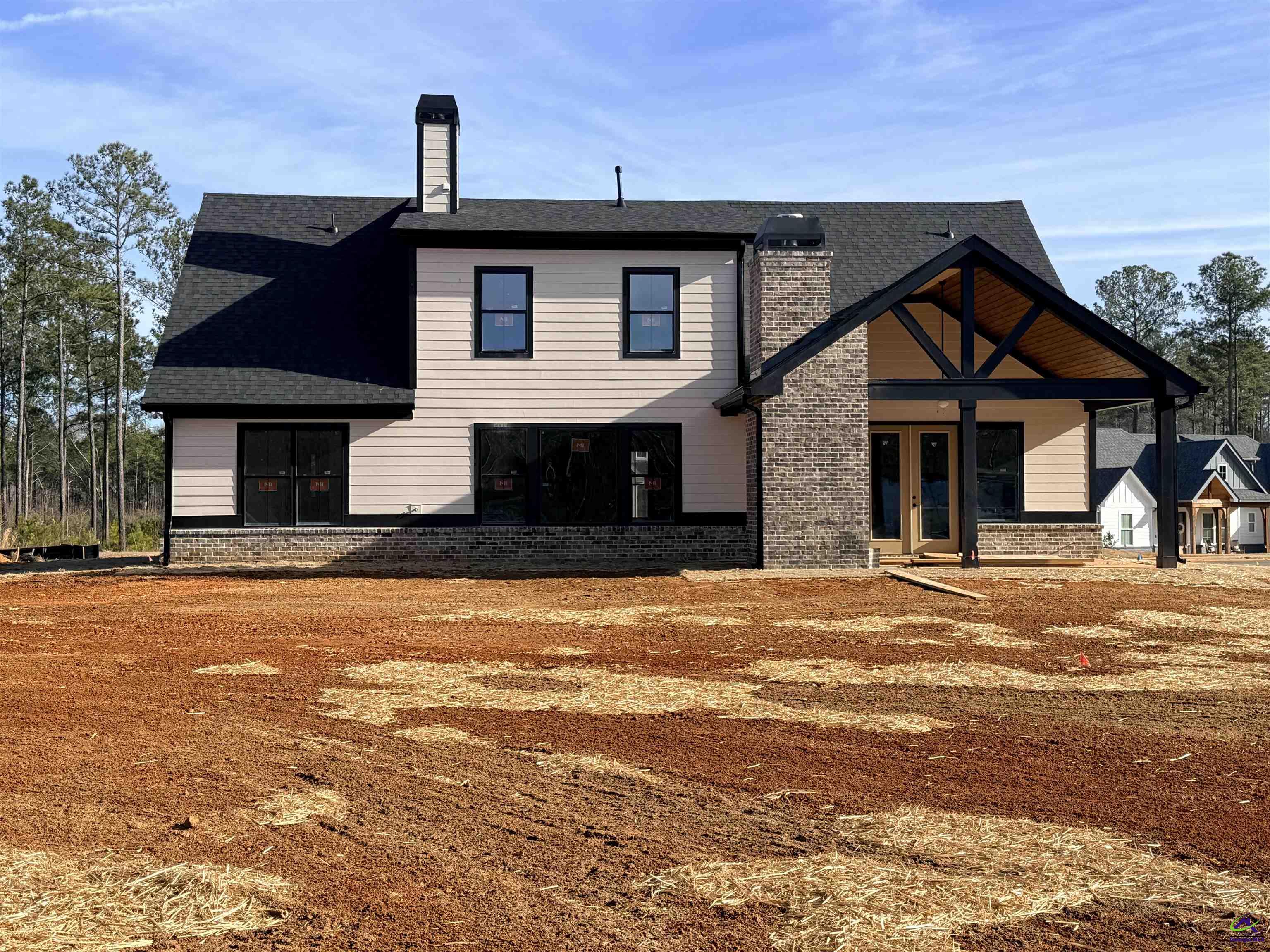312 Clover Pass