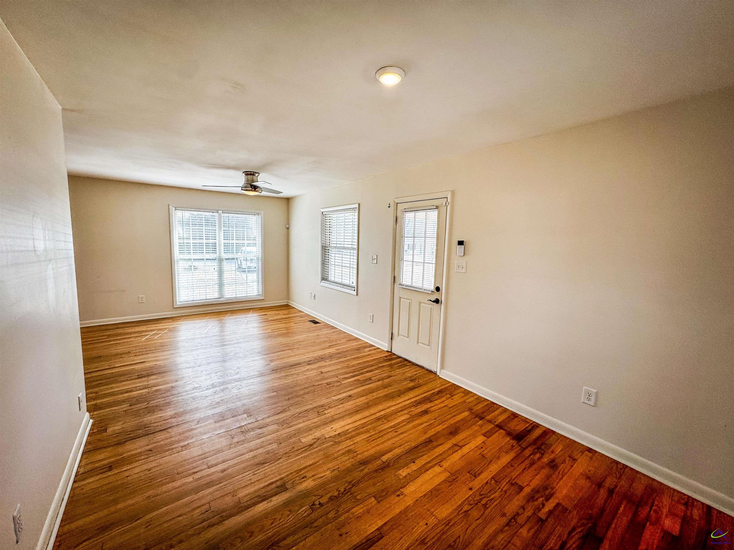 306 Woodlawn Avenue