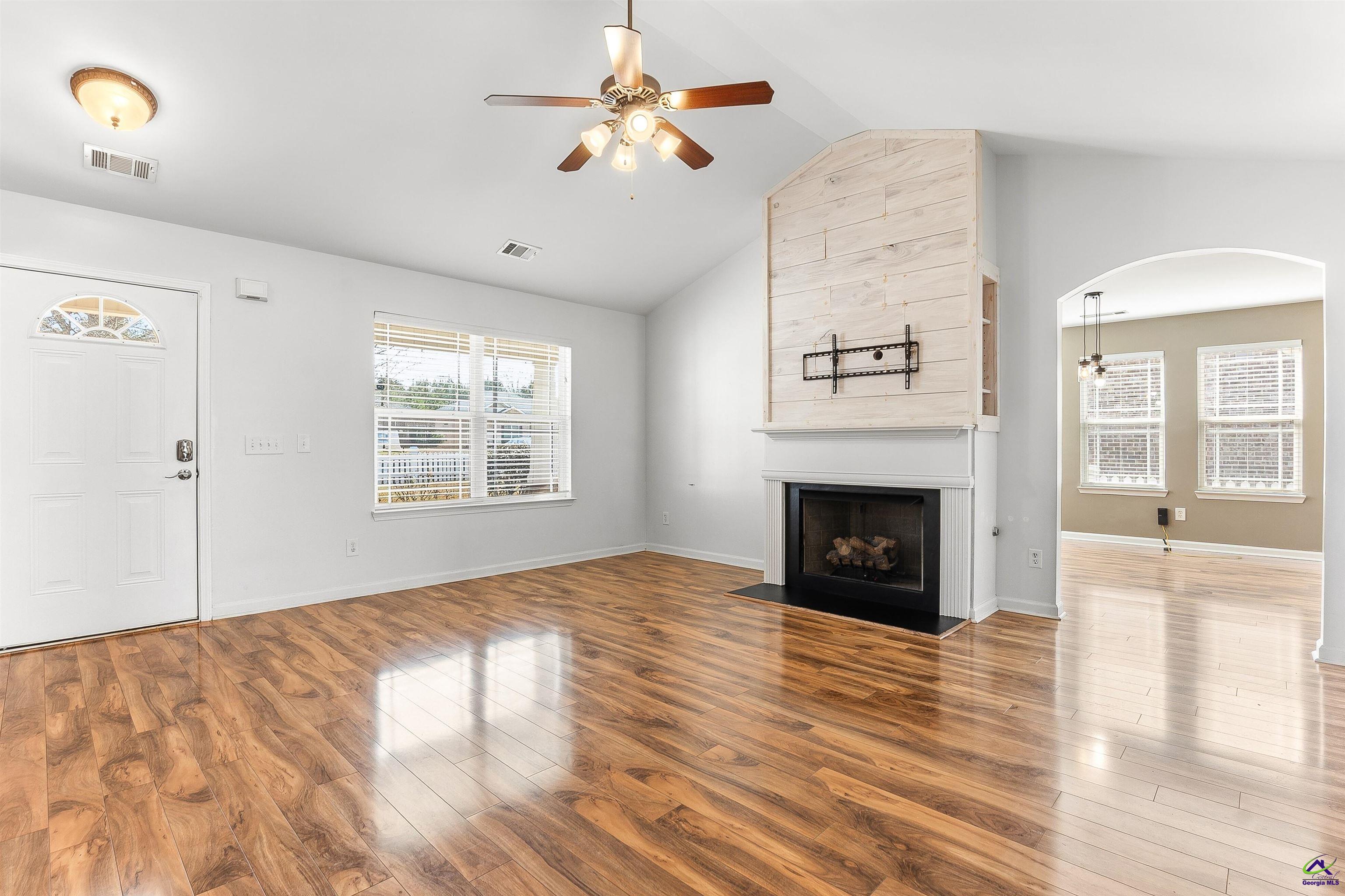 205 Charles Gray Blvd