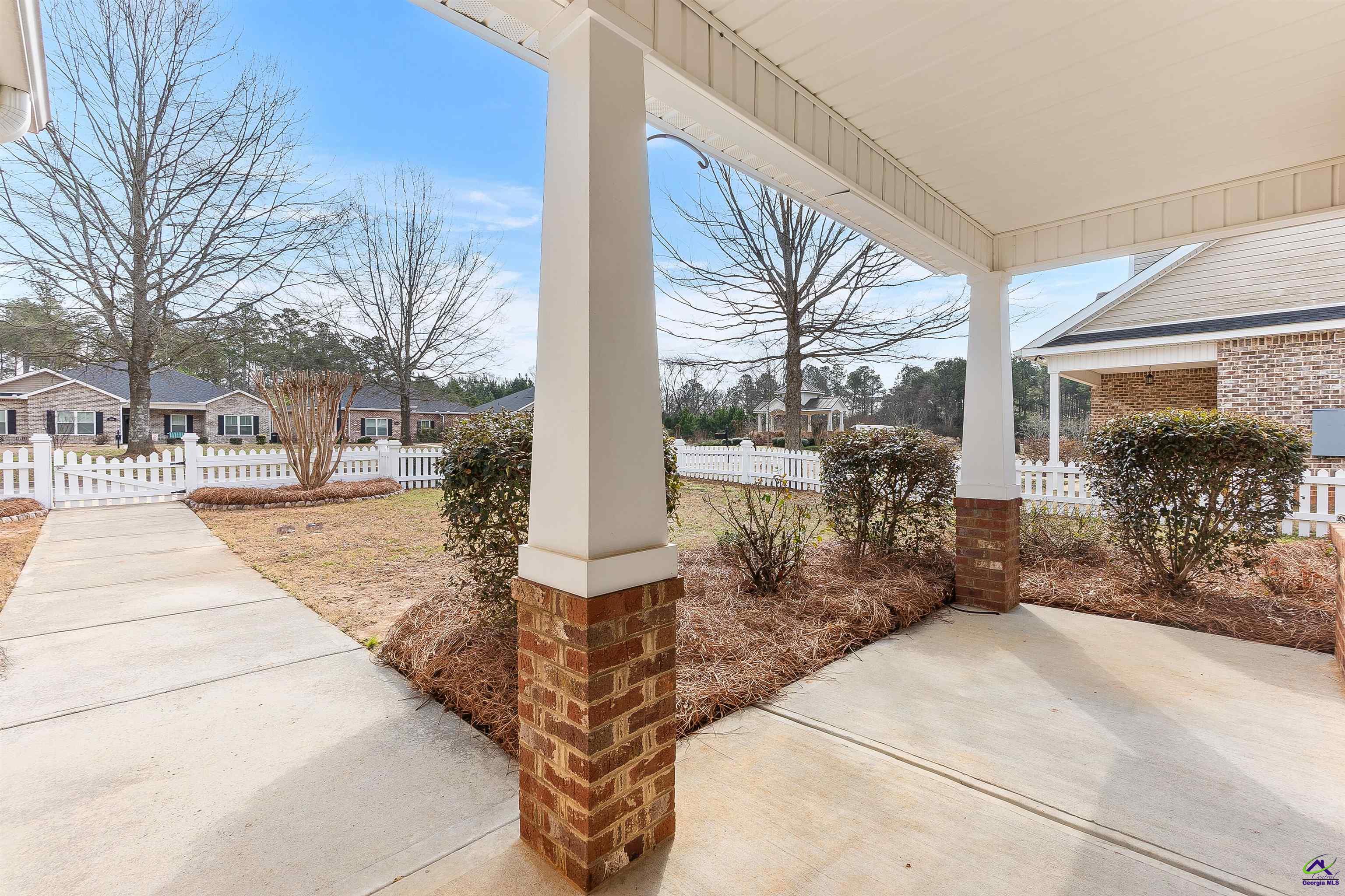 205 Charles Gray Blvd