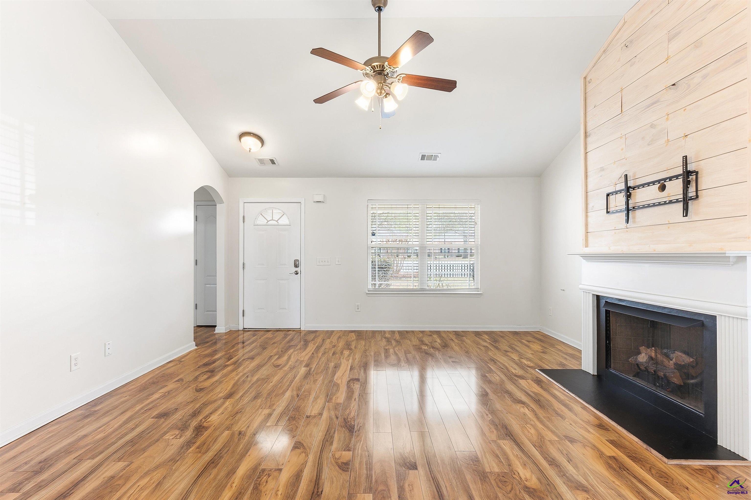 205 Charles Gray Blvd