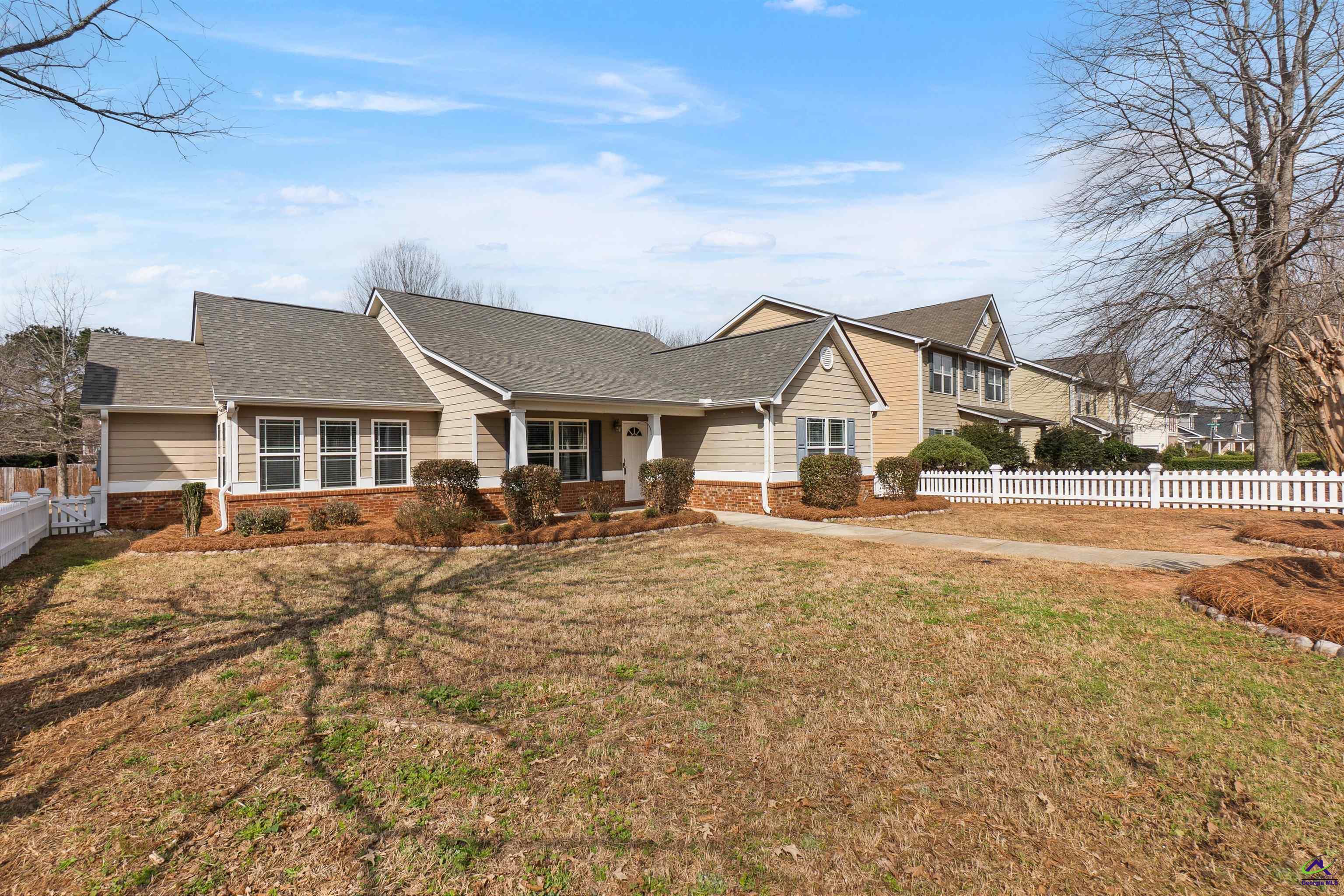205 Charles Gray Blvd