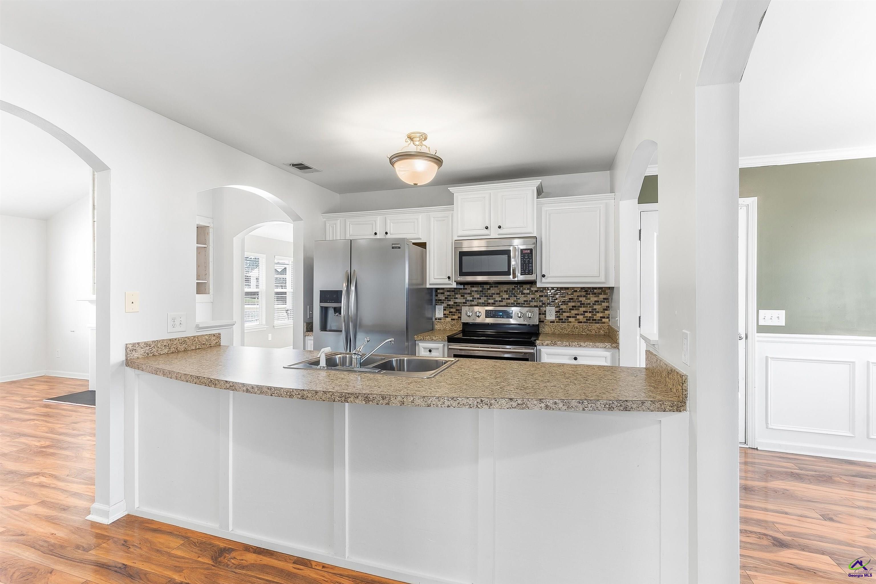 205 Charles Gray Blvd