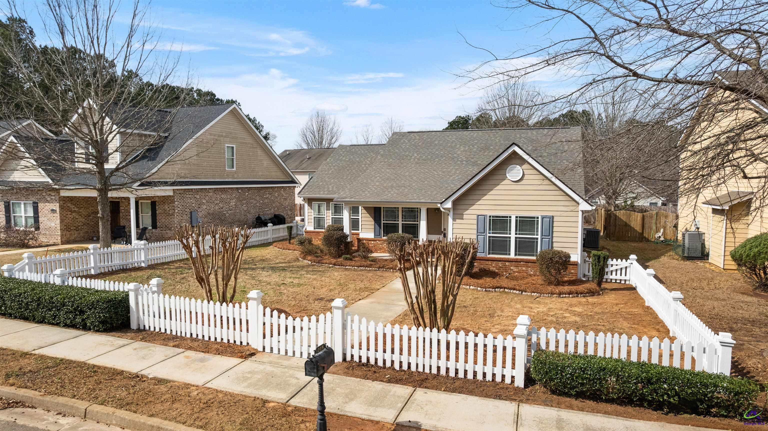 205 Charles Gray Blvd