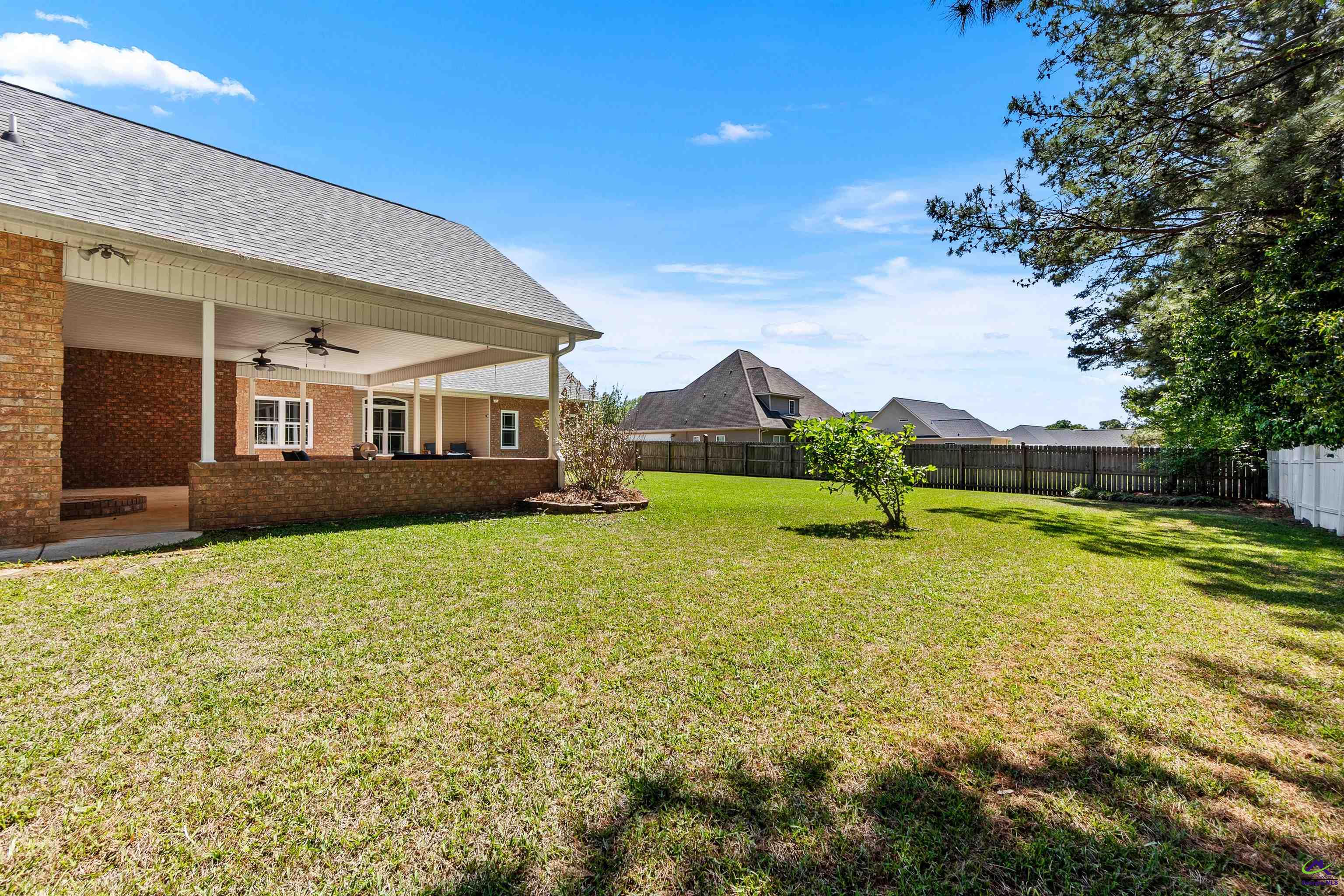 223 Hathersage Drive
