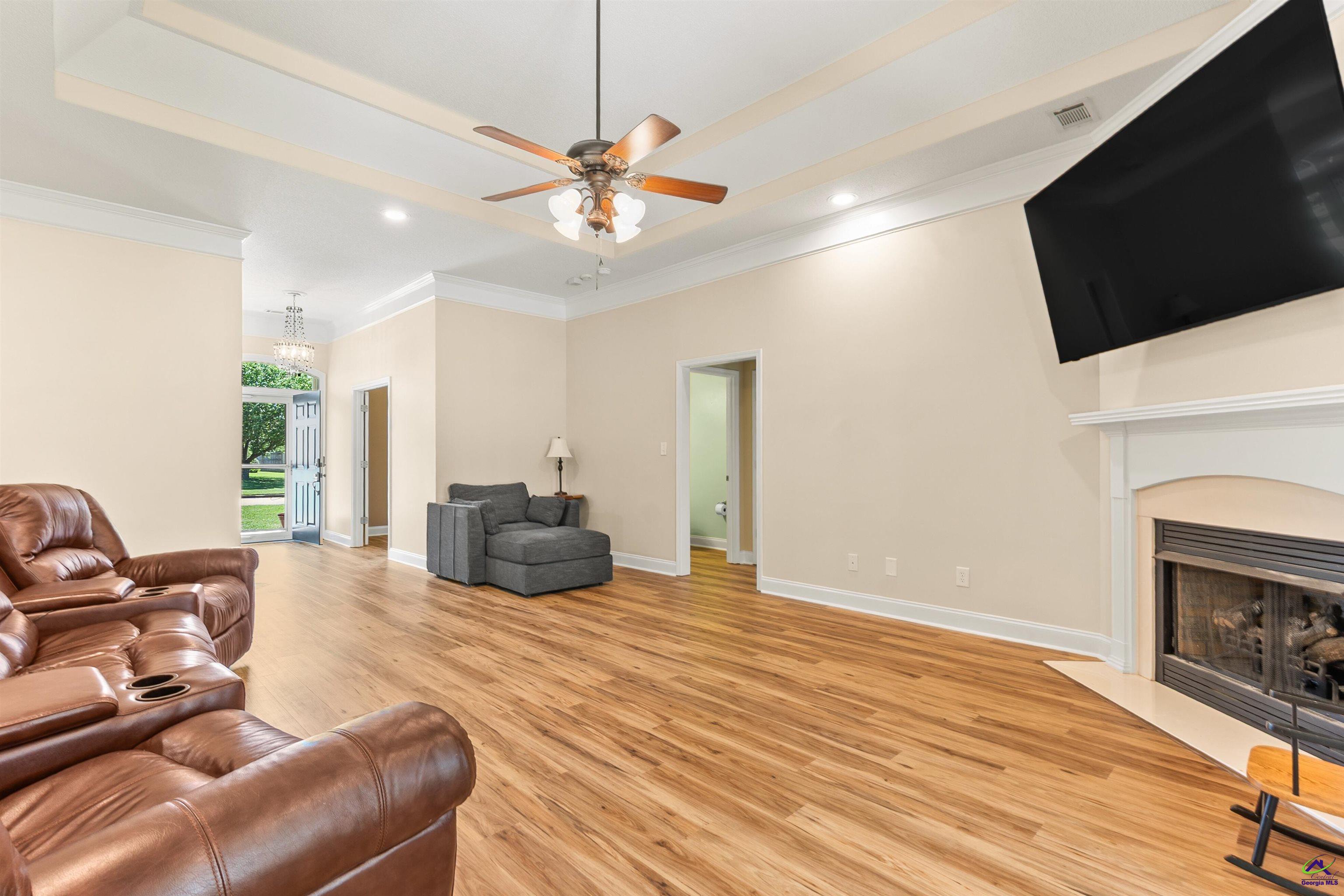 223 Hathersage Drive