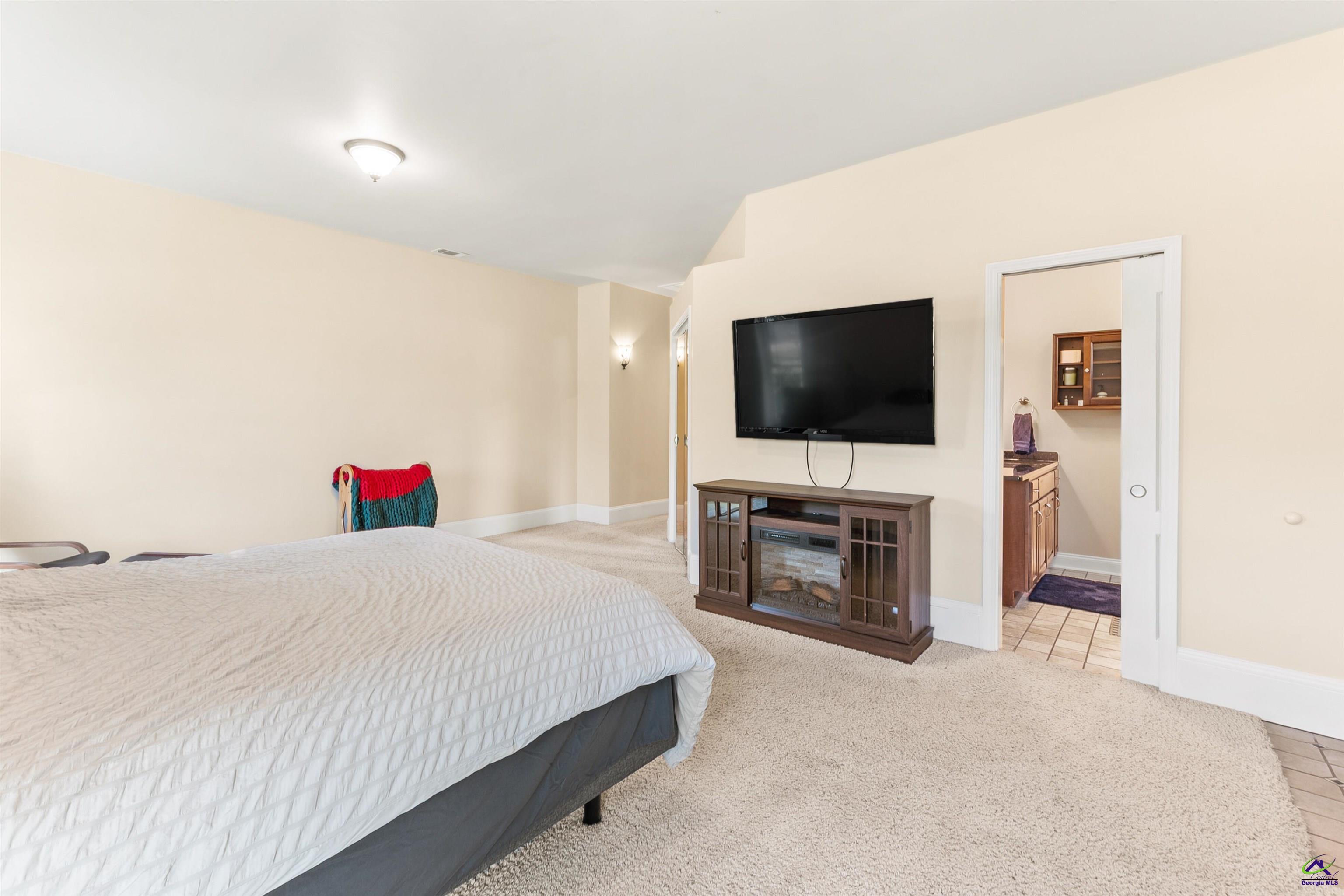 223 Hathersage Drive