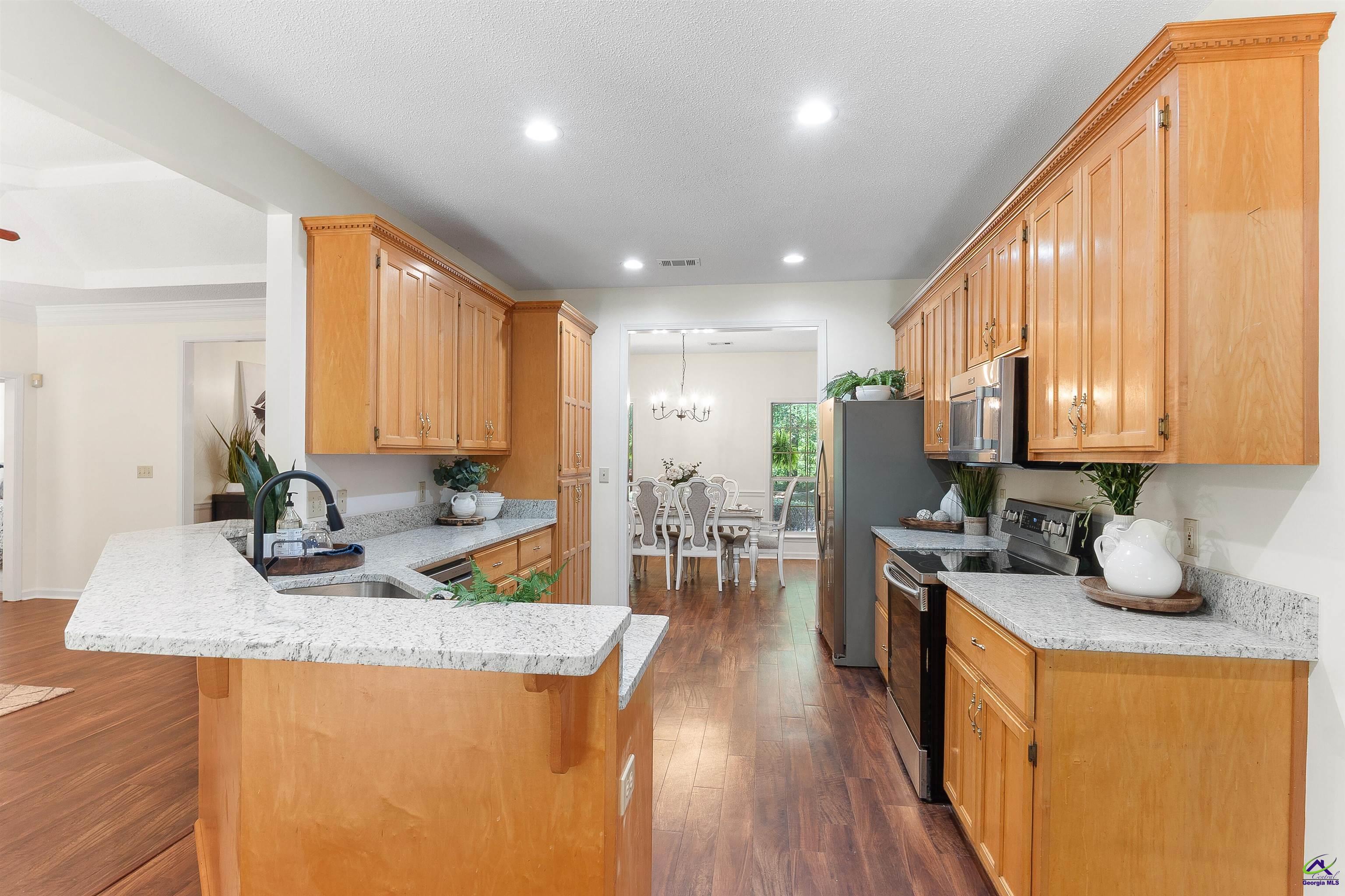 555 Thompson Mill Road