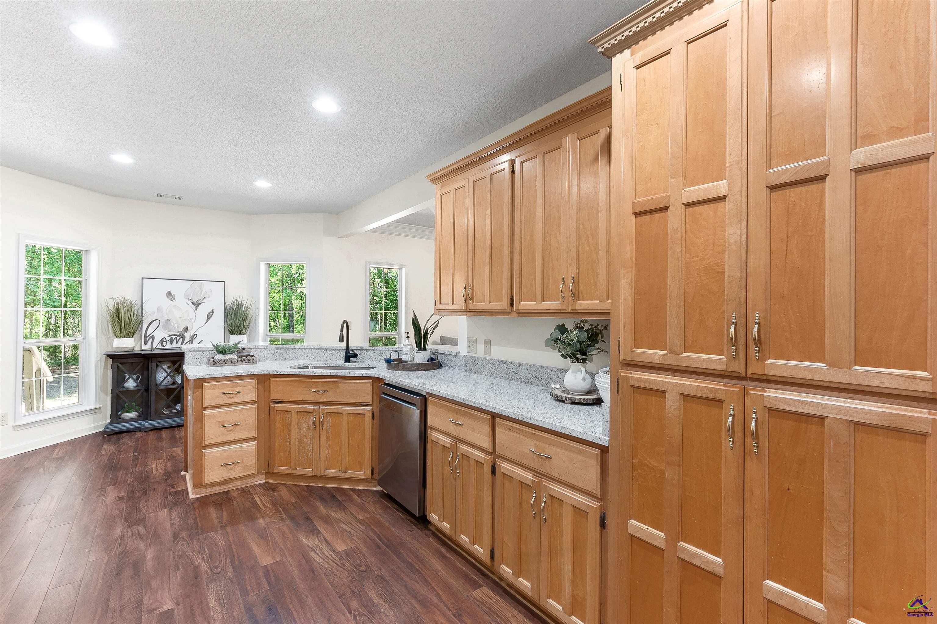 555 Thompson Mill Road