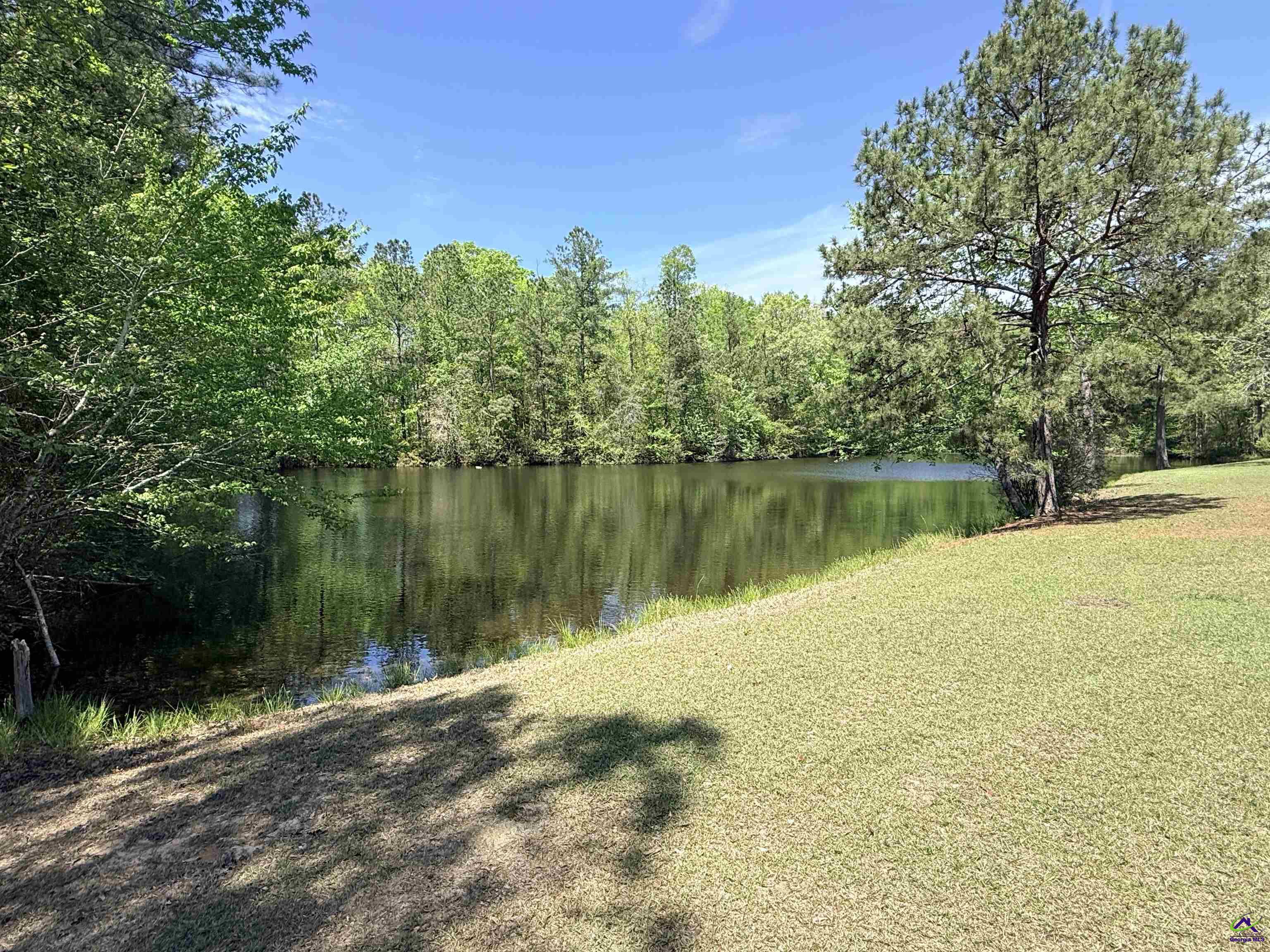 611 Moncrief Rd