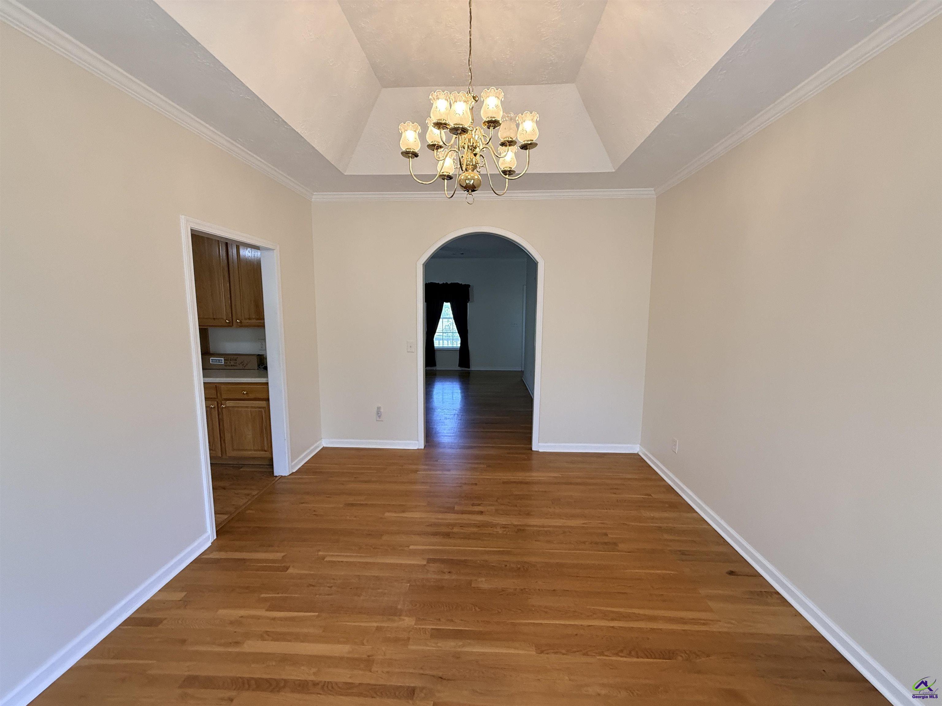 611 Moncrief Rd