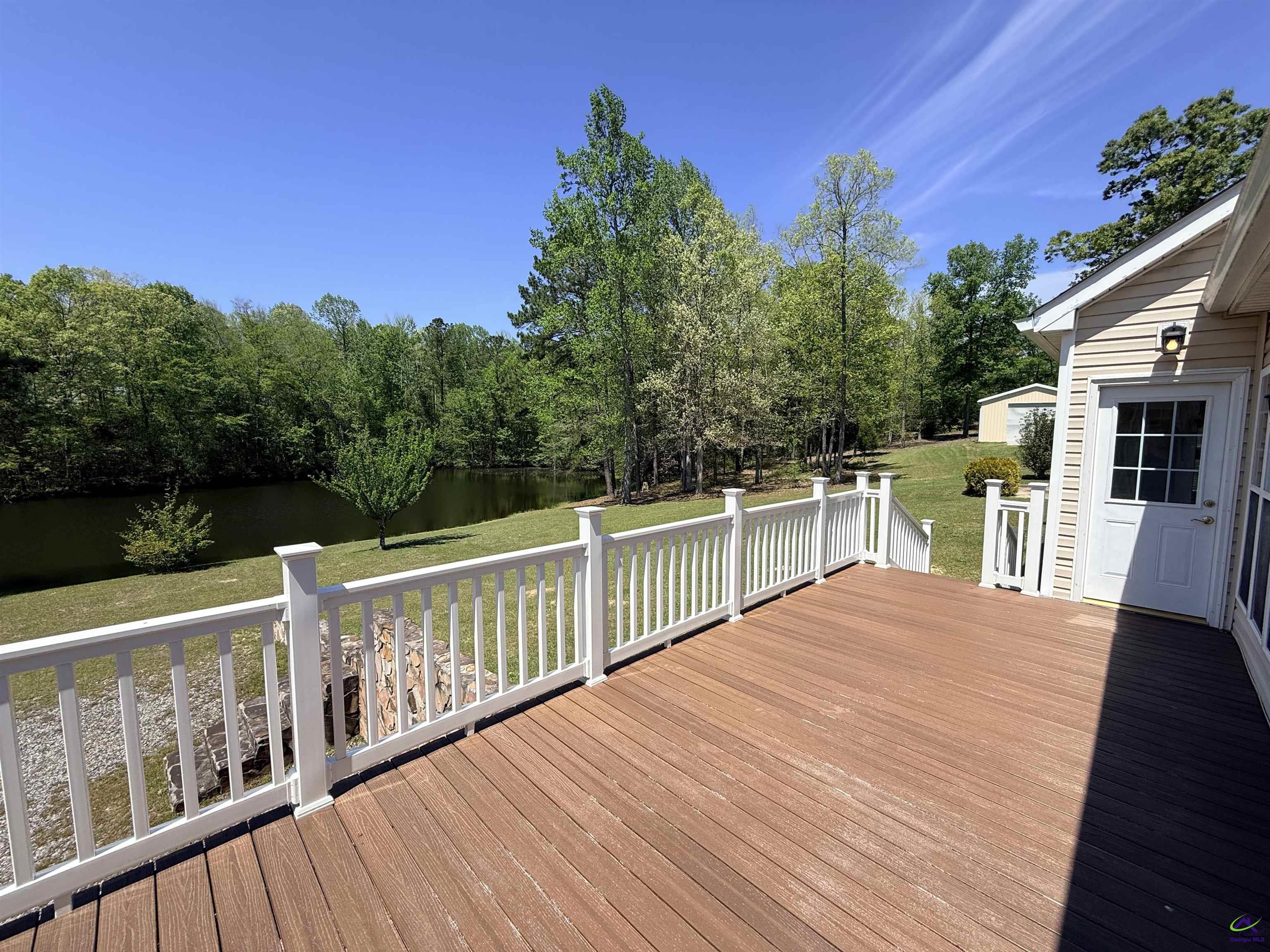611 Moncrief Rd